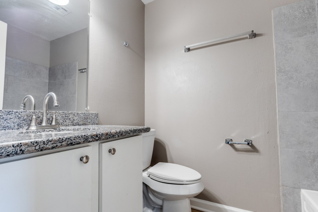 803 Knob Hollow Street Property Photo 13