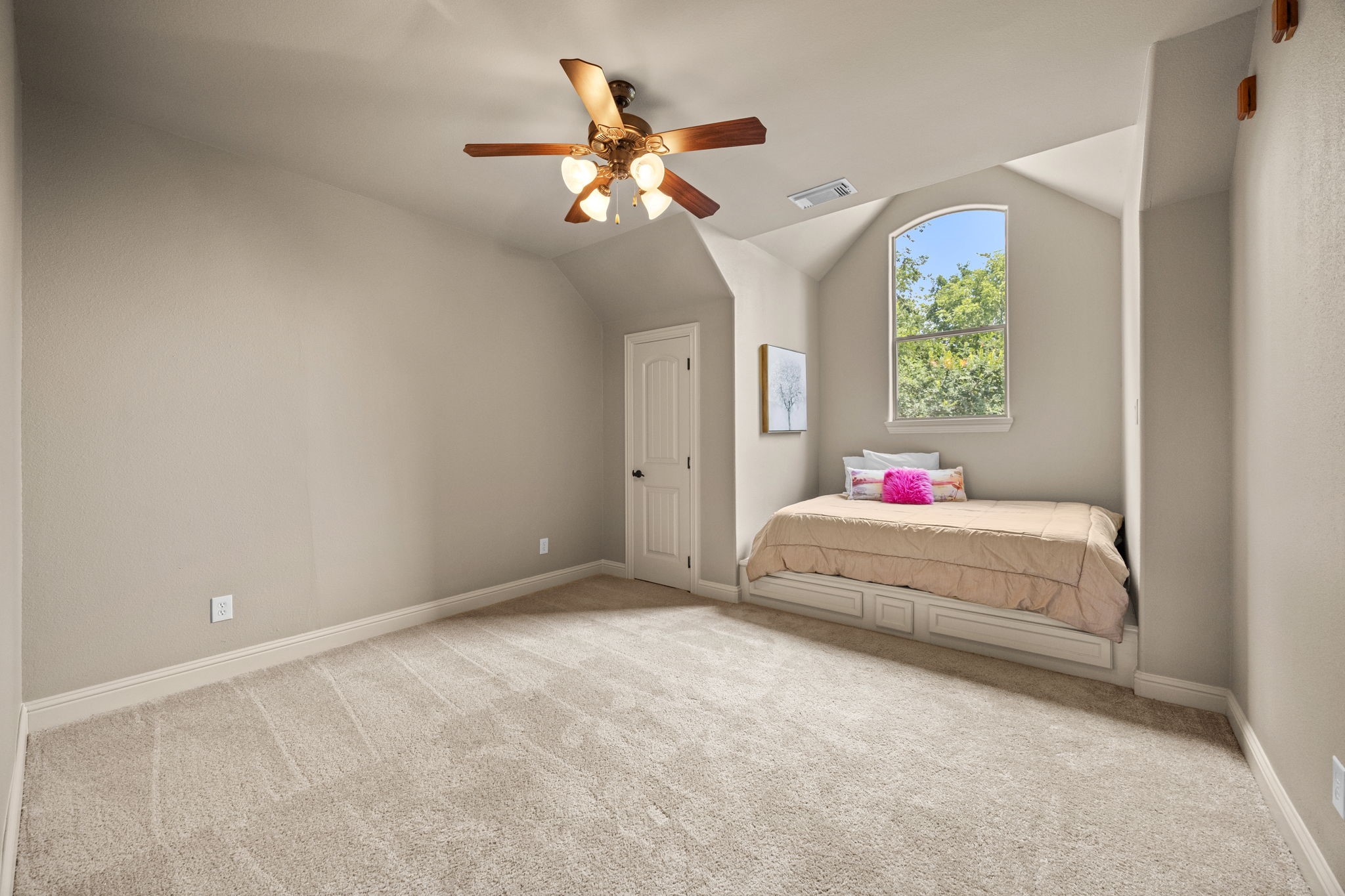 3215 Wellspring Lake Drive Property Photo 35