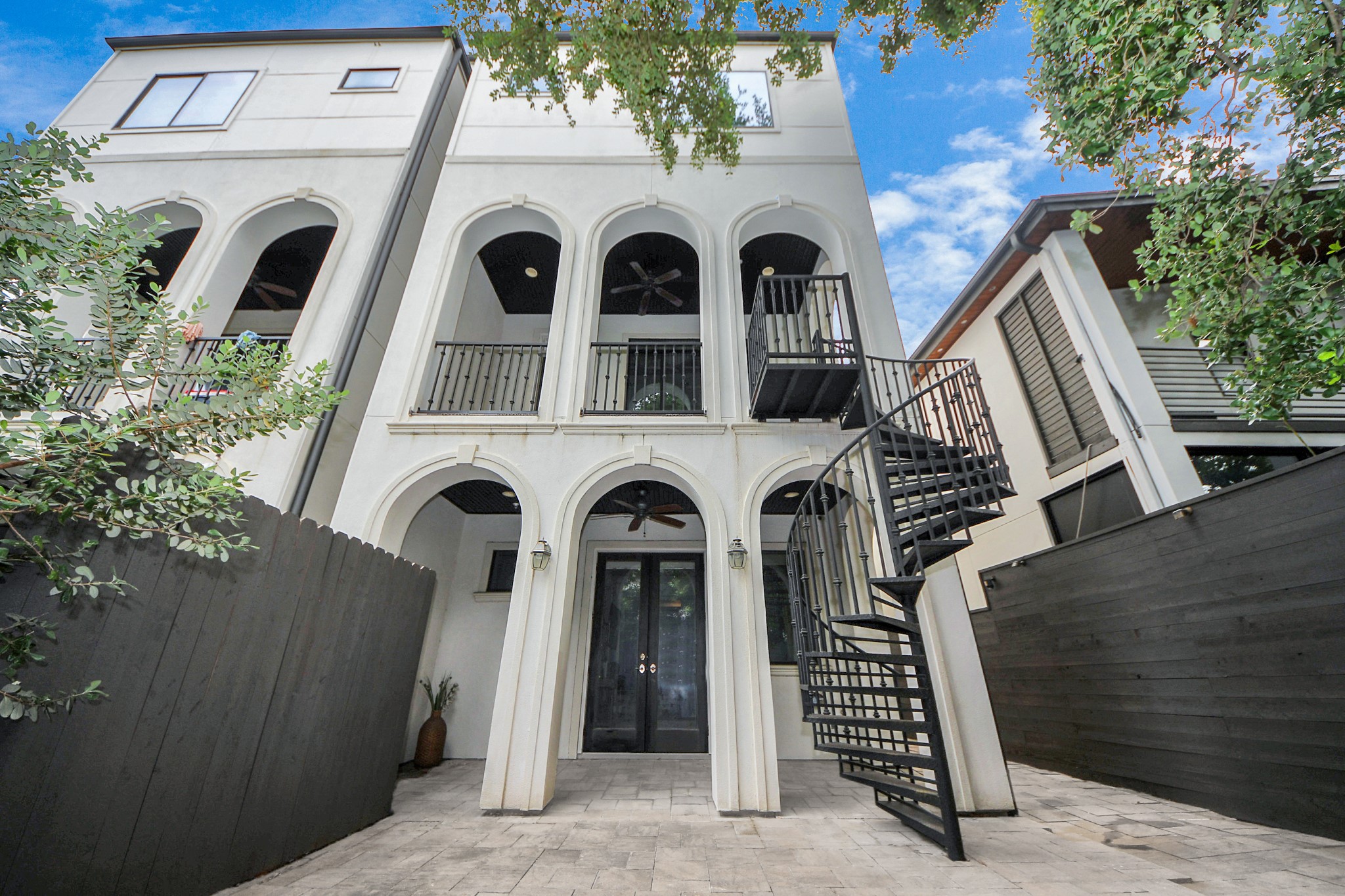 403 W Pierce Street Property Photo