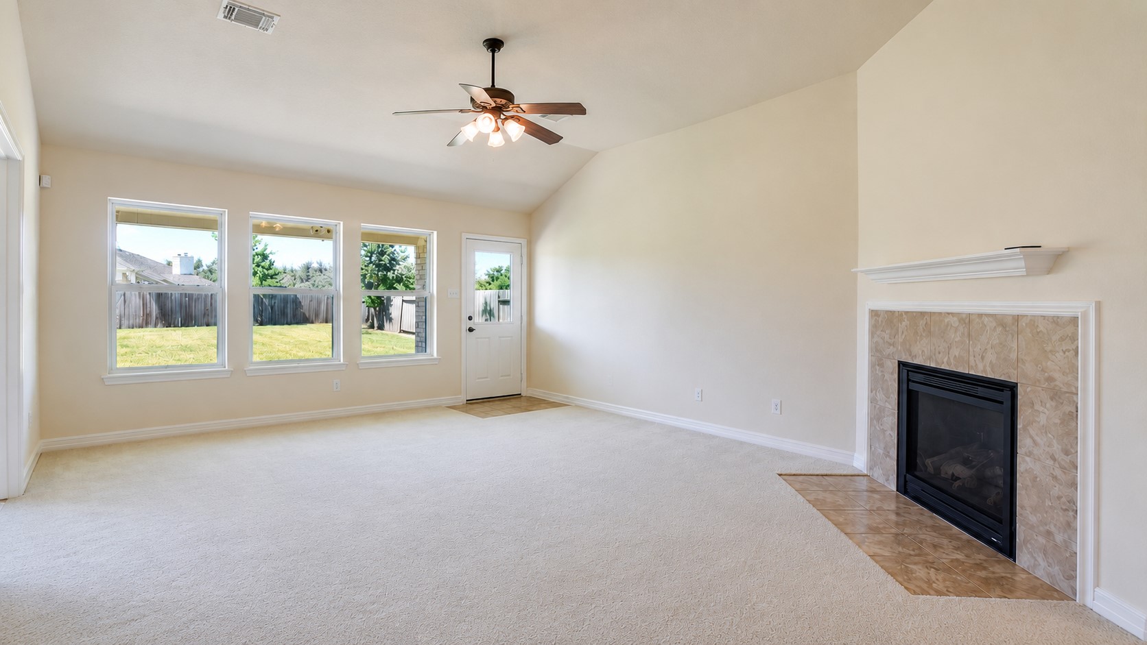 8814 Sunrise Terrace Lane Property Photo 13