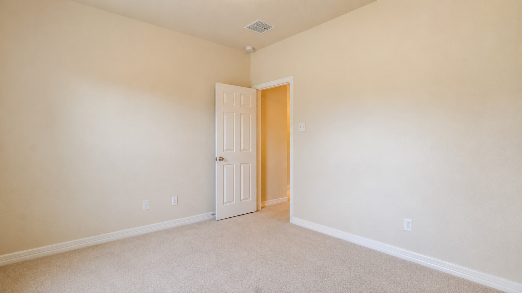 8814 Sunrise Terrace Lane Property Photo 21