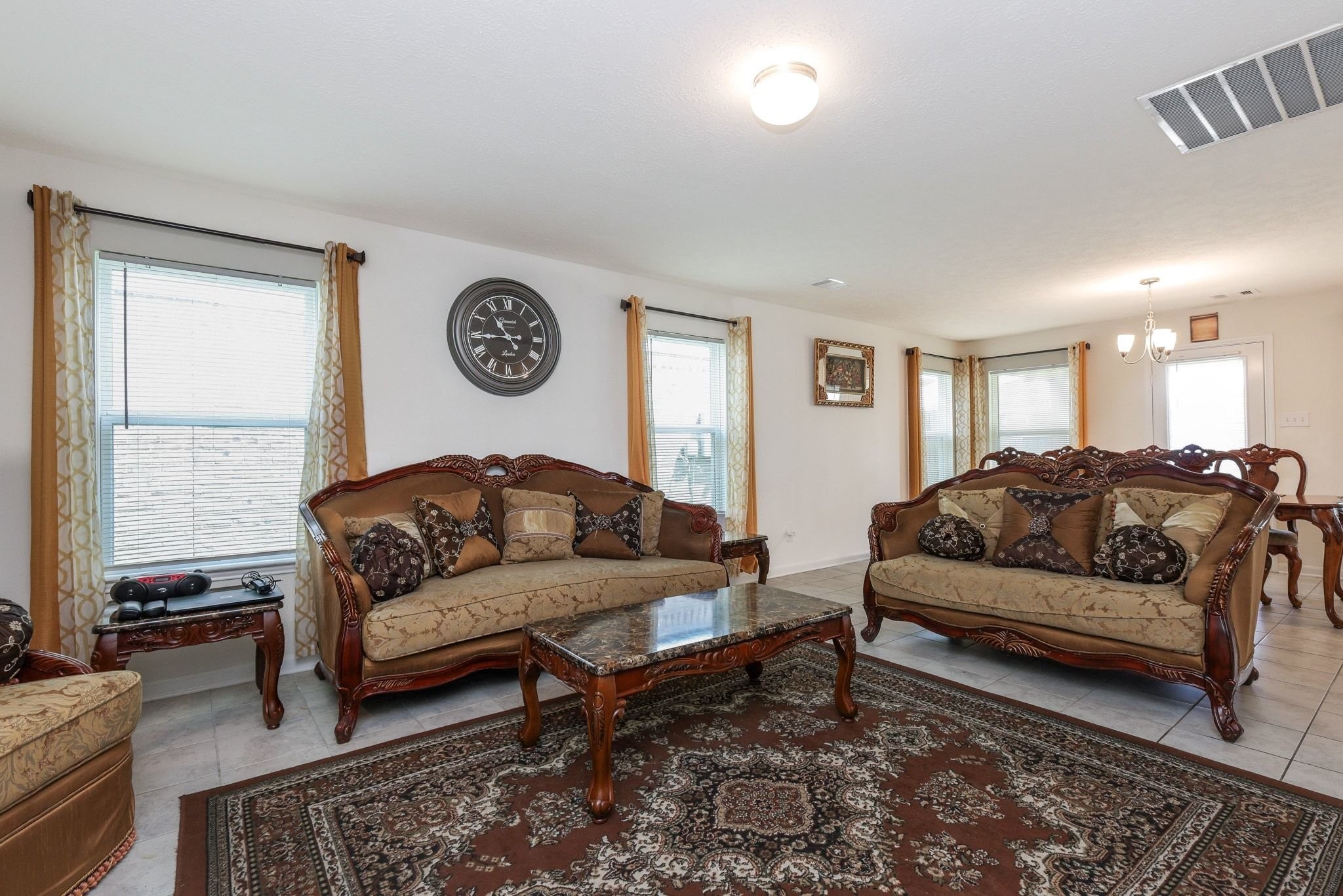 2507 White Bluff Lane Property Photo 3