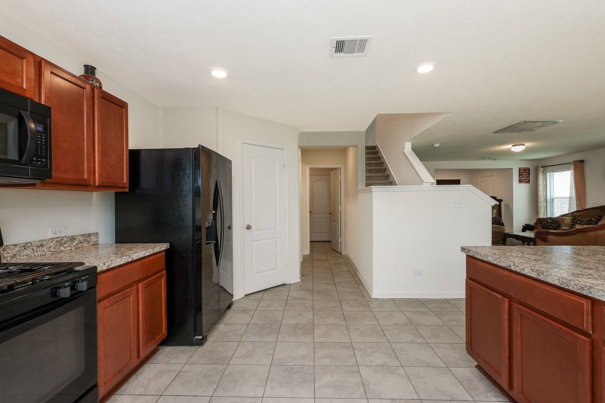 2507 White Bluff Lane Property Photo 8
