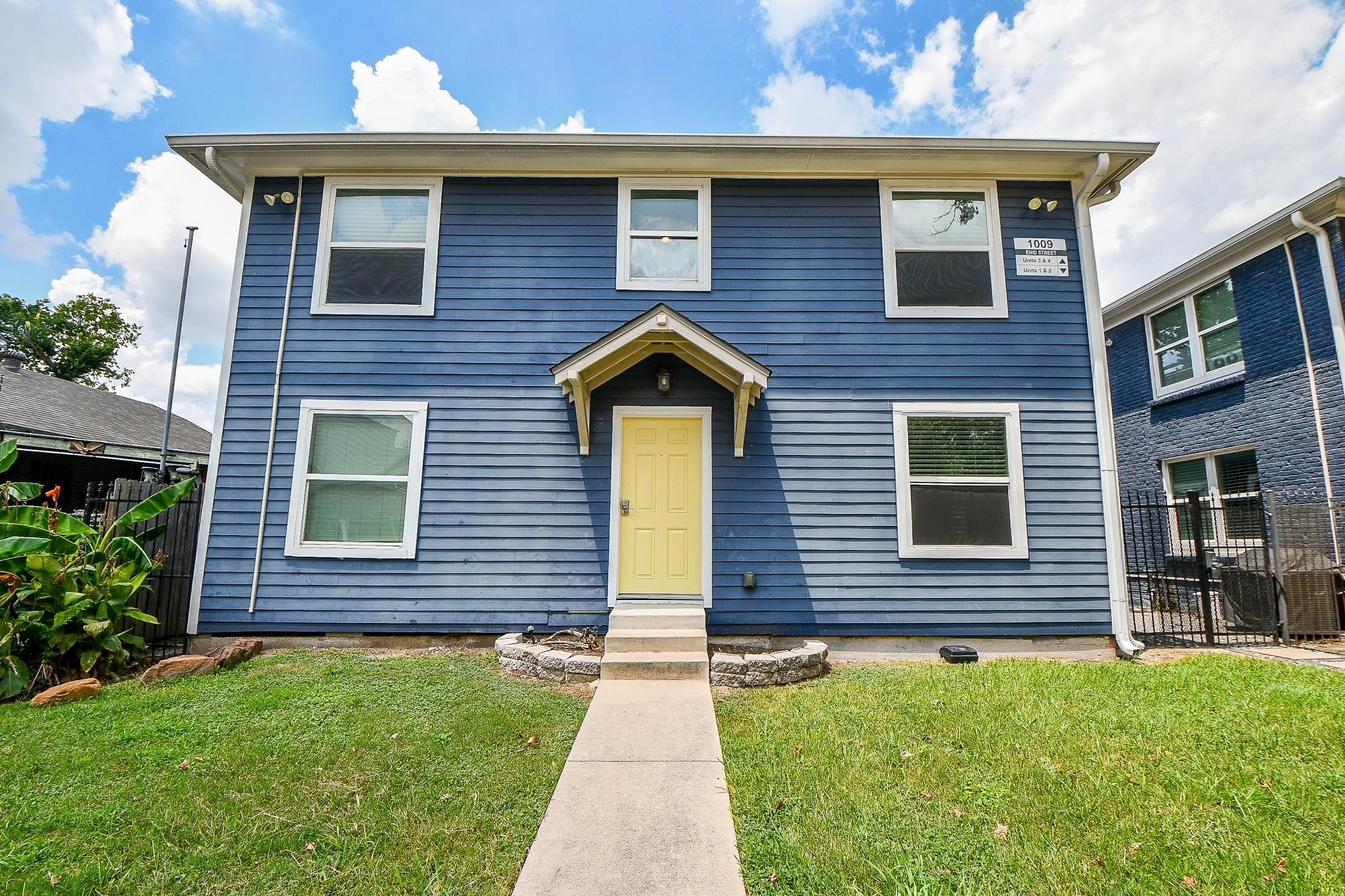 1009 Enid Street 3 Property Photo 2