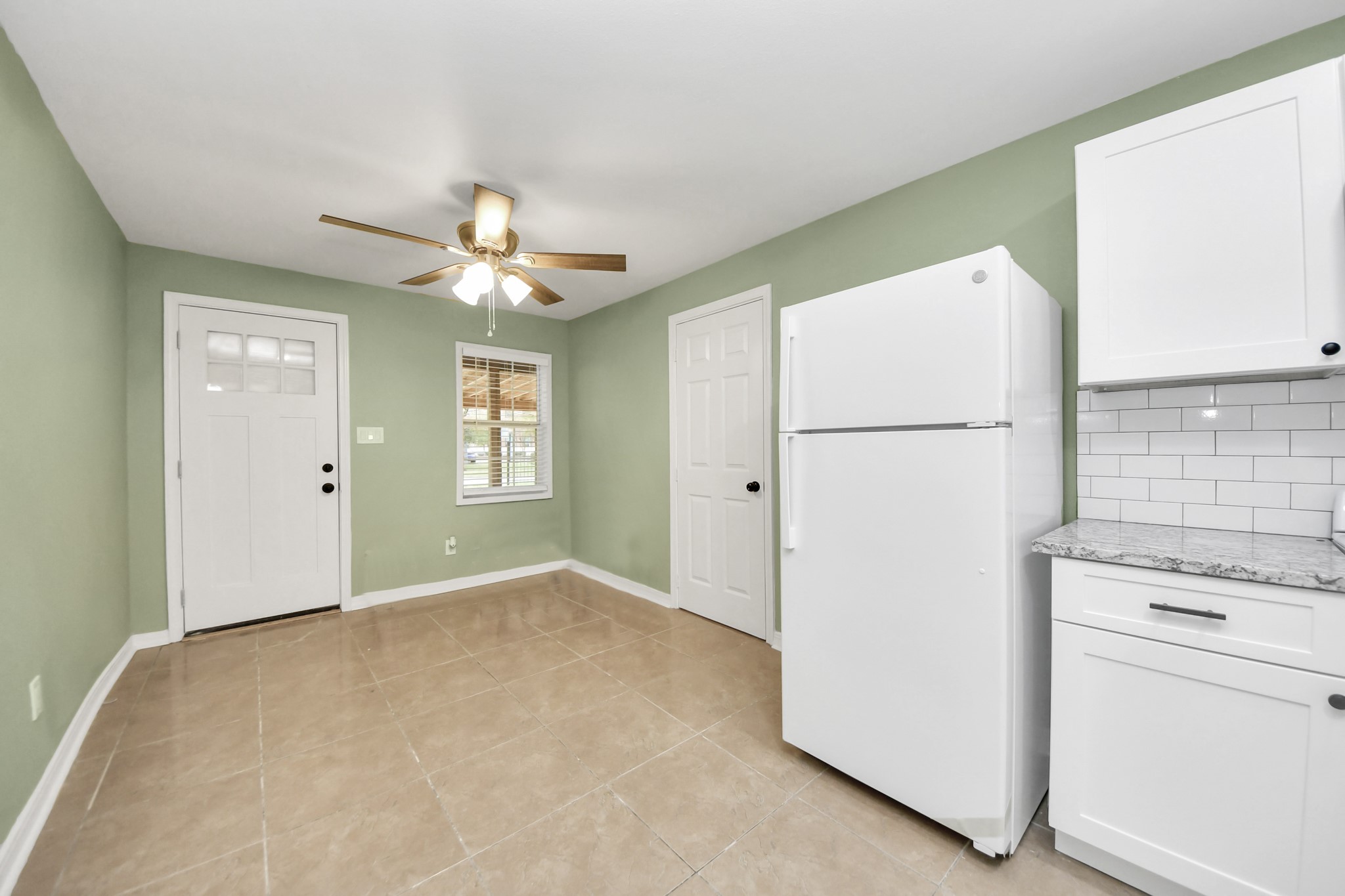 4102 Engelke Street Property Photo 23