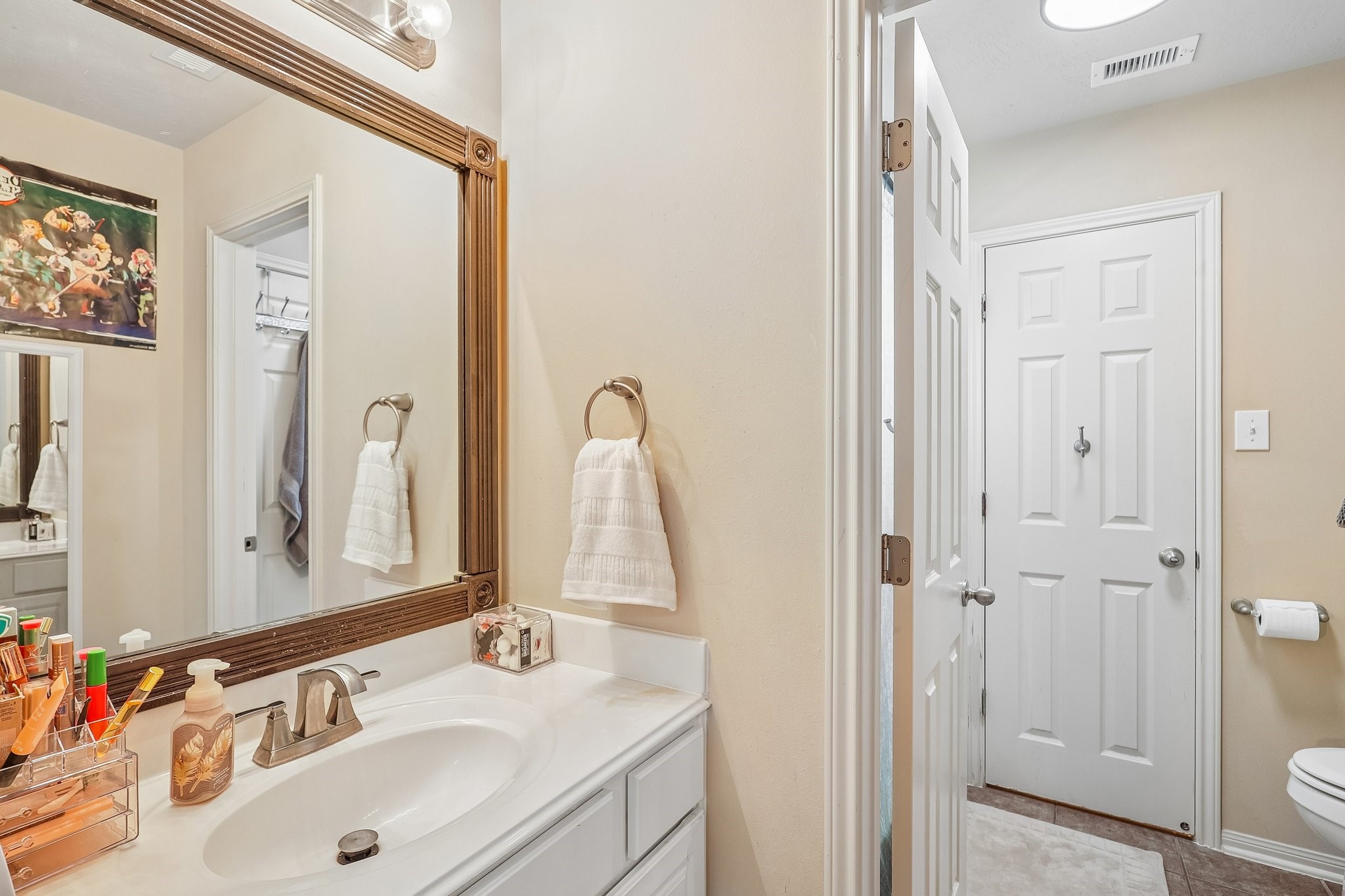 4731 Maple Creek Drive Property Photo 18