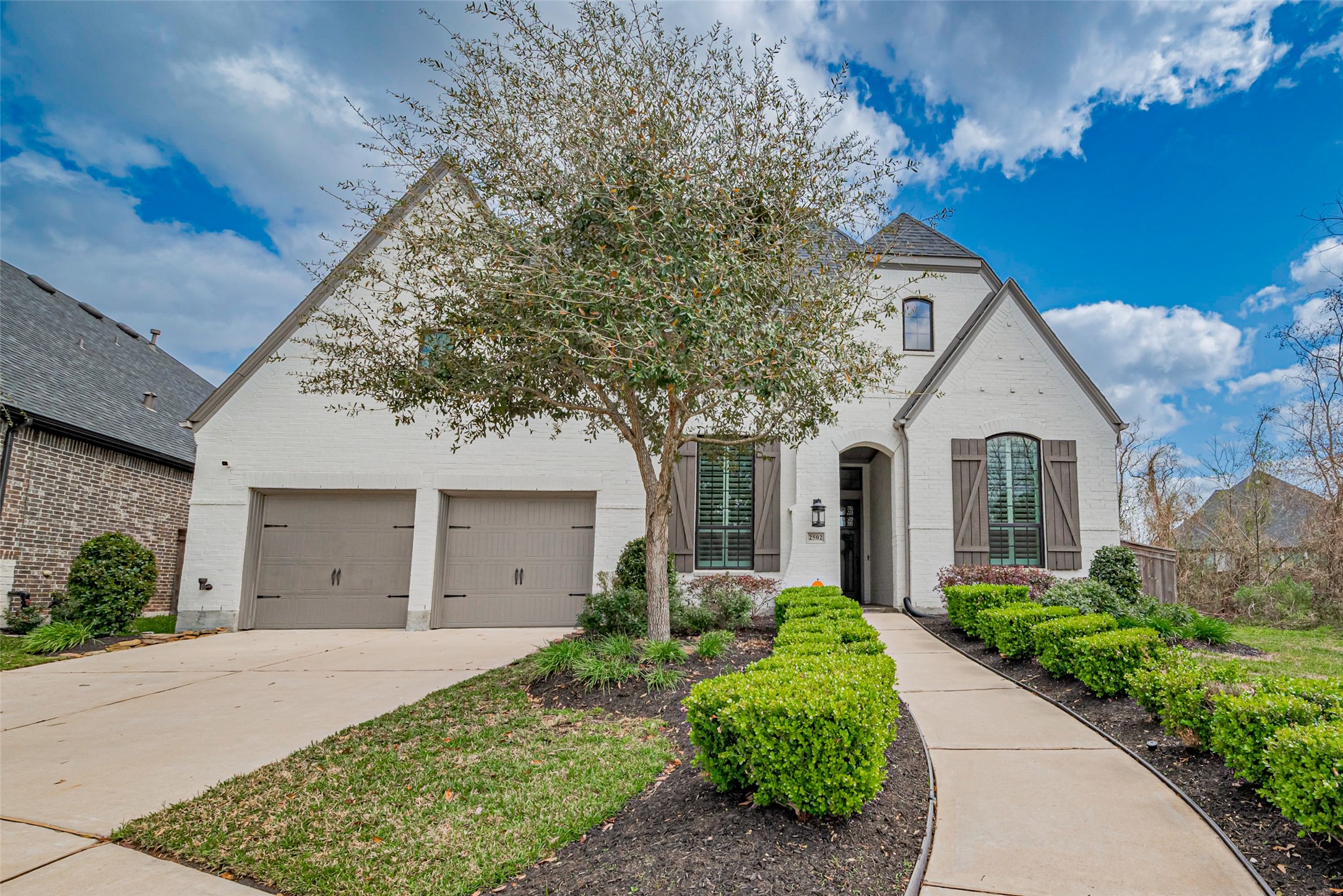 2502 Forest Side Court Property Photo