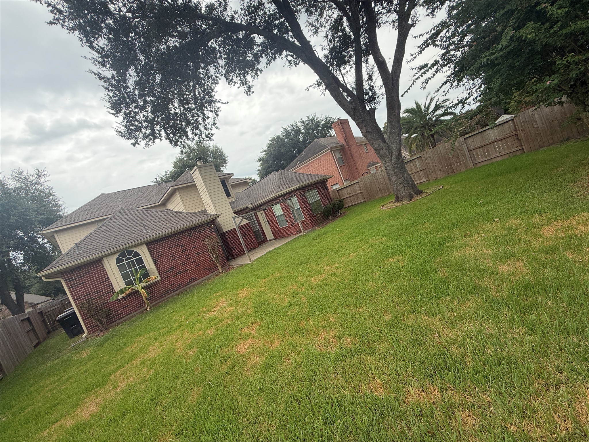 4163 Surreydon Drive Property Photo 16