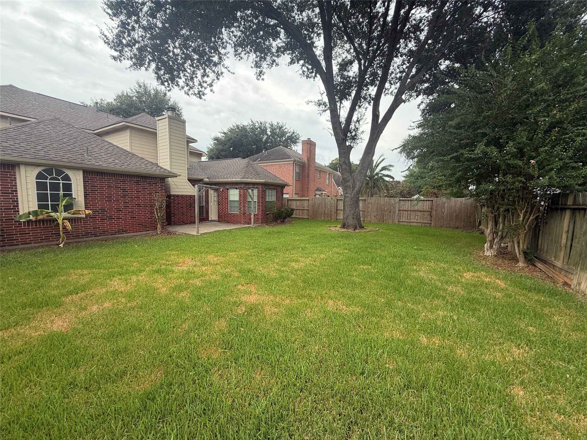 4163 Surreydon Drive Property Photo 18