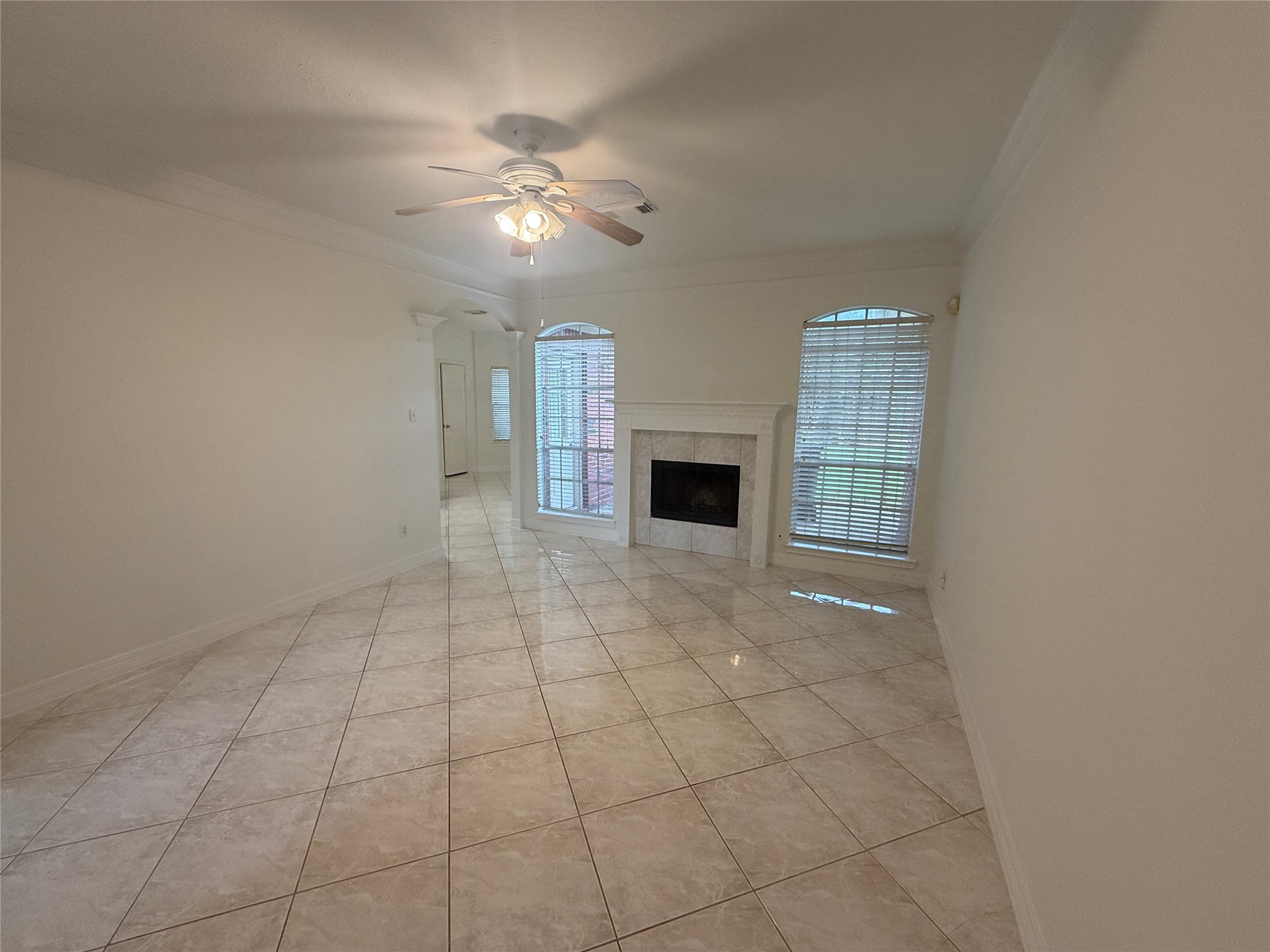 4163 Surreydon Drive Property Photo 20