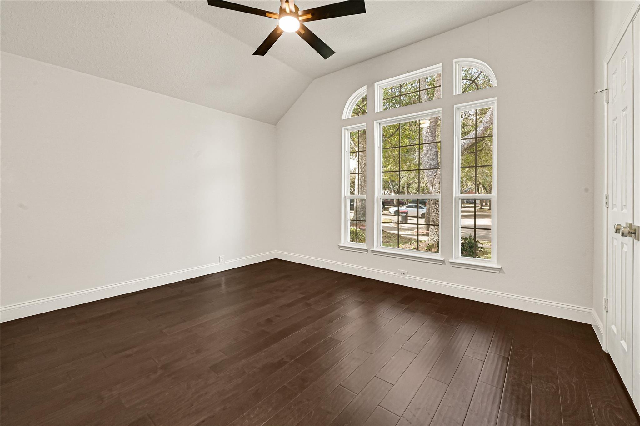 5826 Prade Ranch Lane Property Photo 9