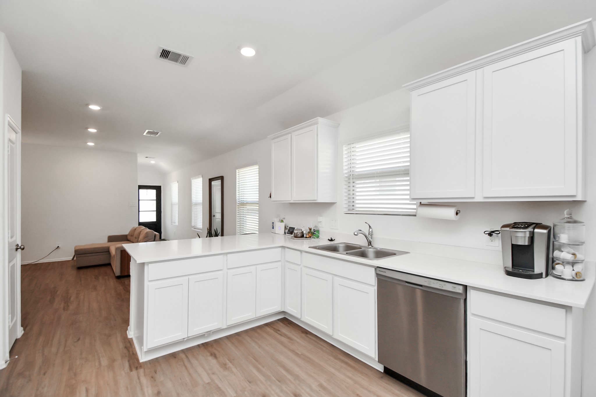 18518 Hilltop Climb Drive Property Photo 11