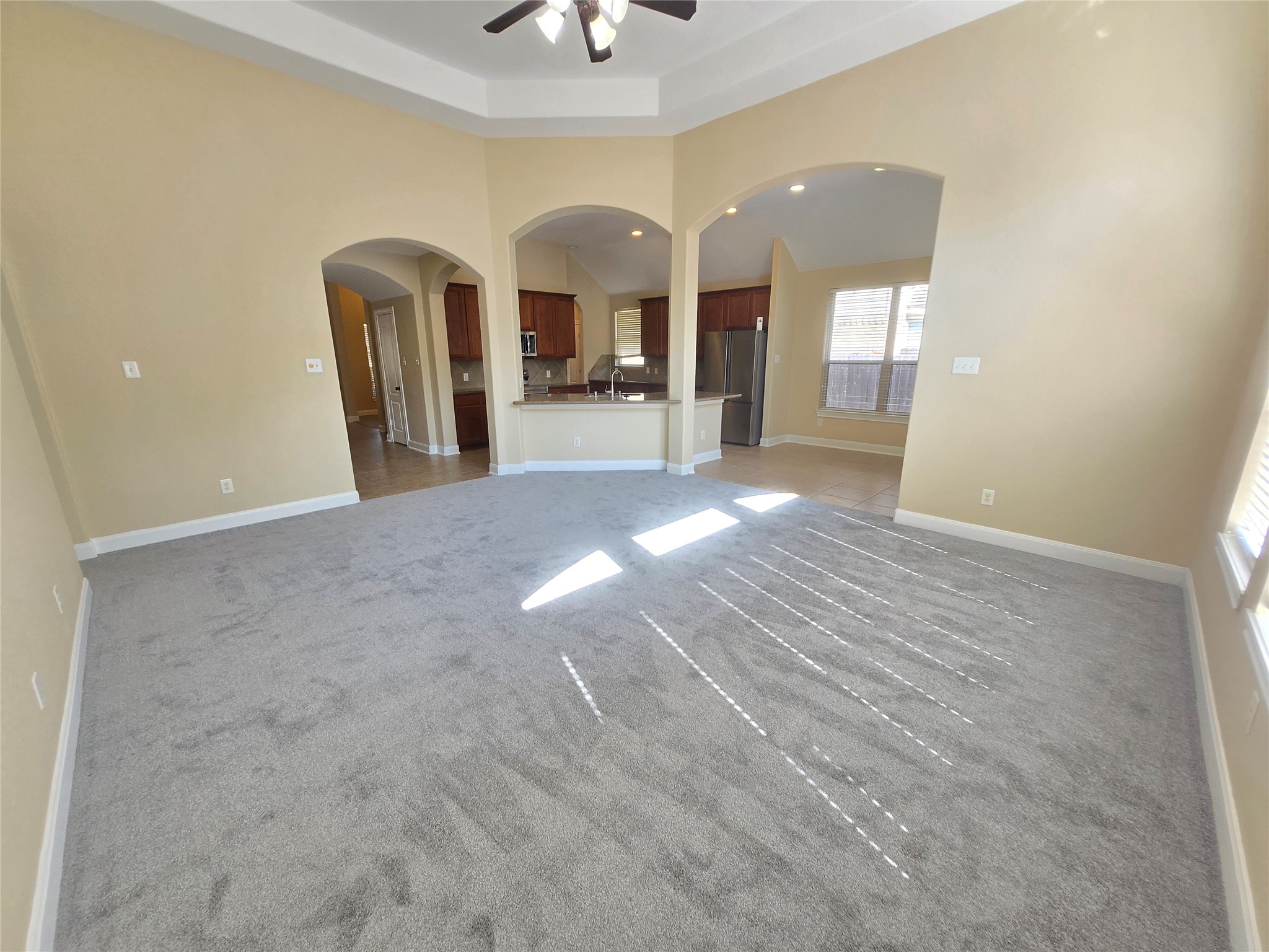 6611 Rosemary Knoll Lane Property Photo 4