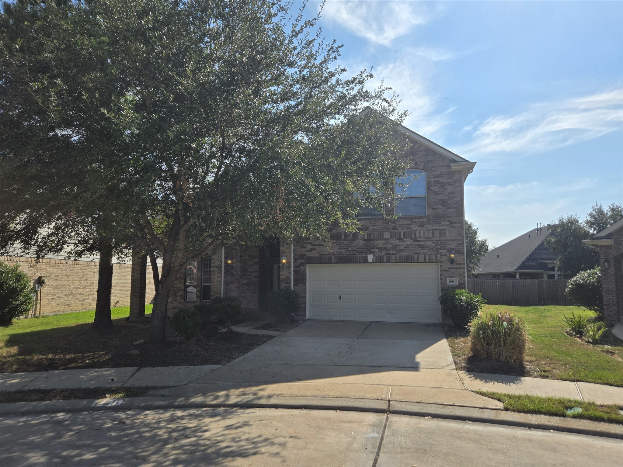 6611 Rosemary Knoll Lane Property Photo 8