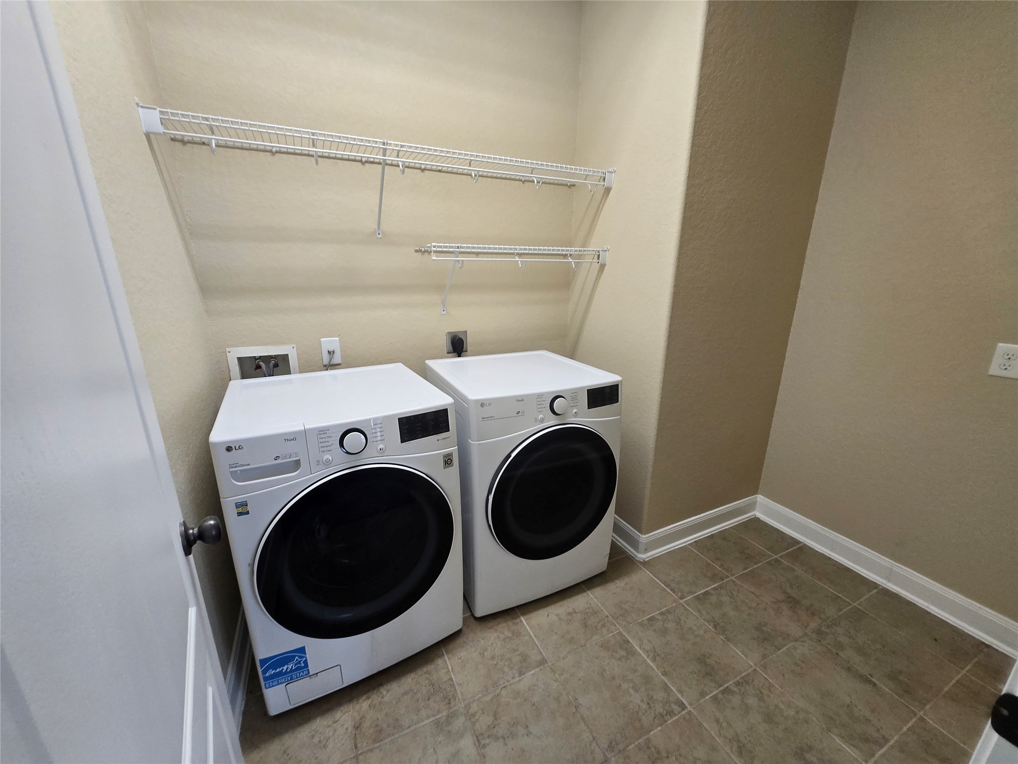 6611 Rosemary Knoll Lane Property Photo 23