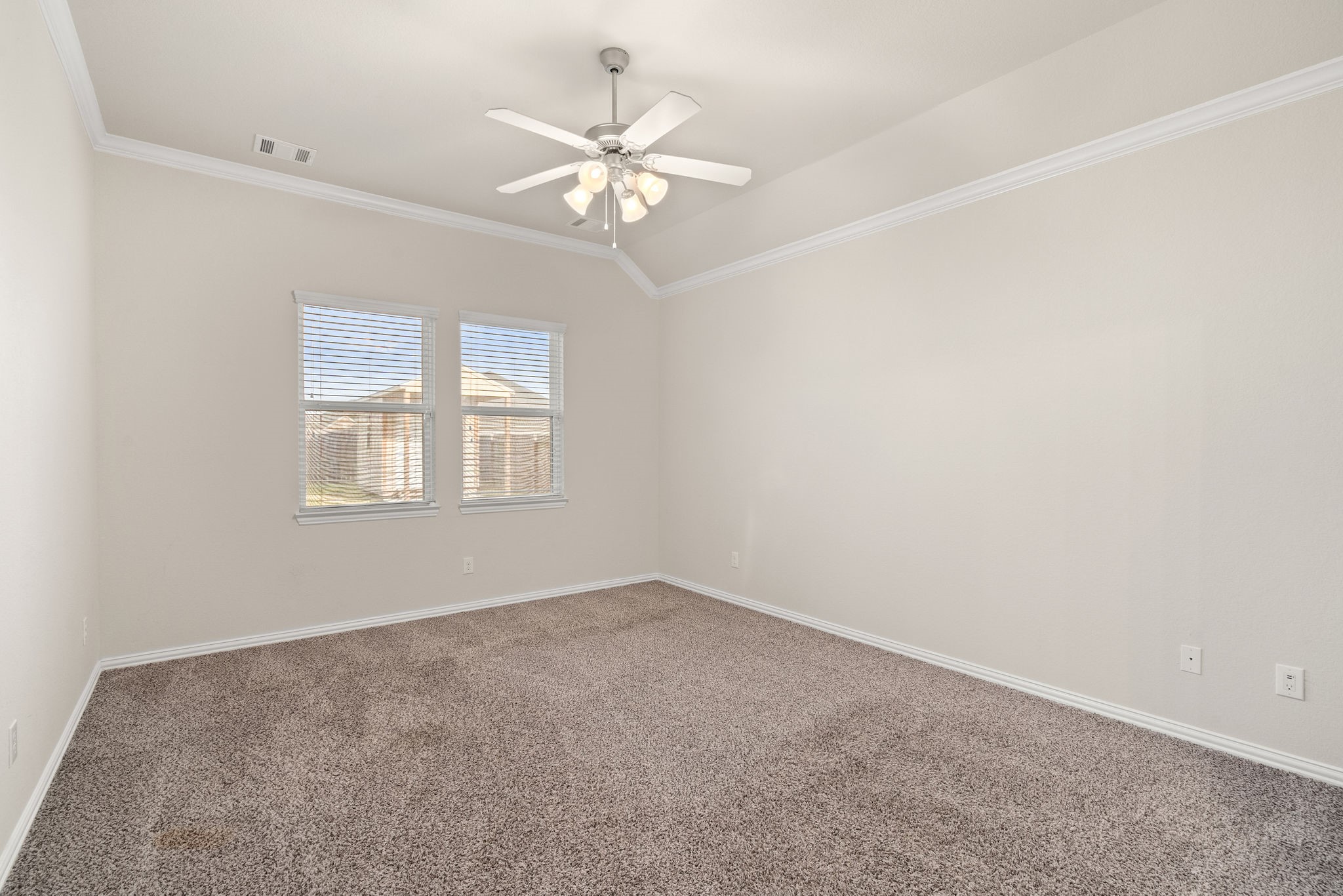 135 San Bernard Drive Drive Property Photo 17