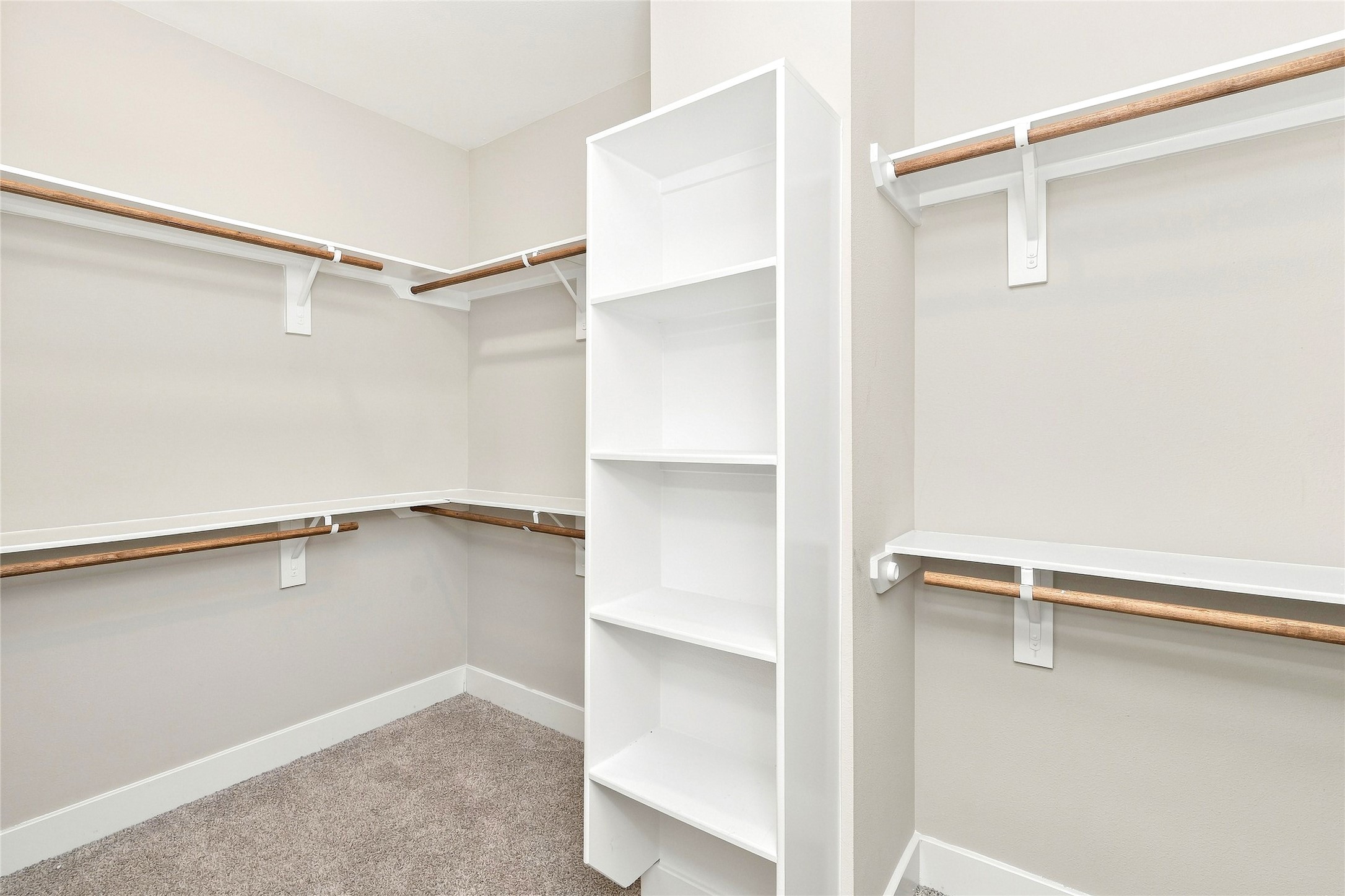 8324 Curry Road Property Photo 11