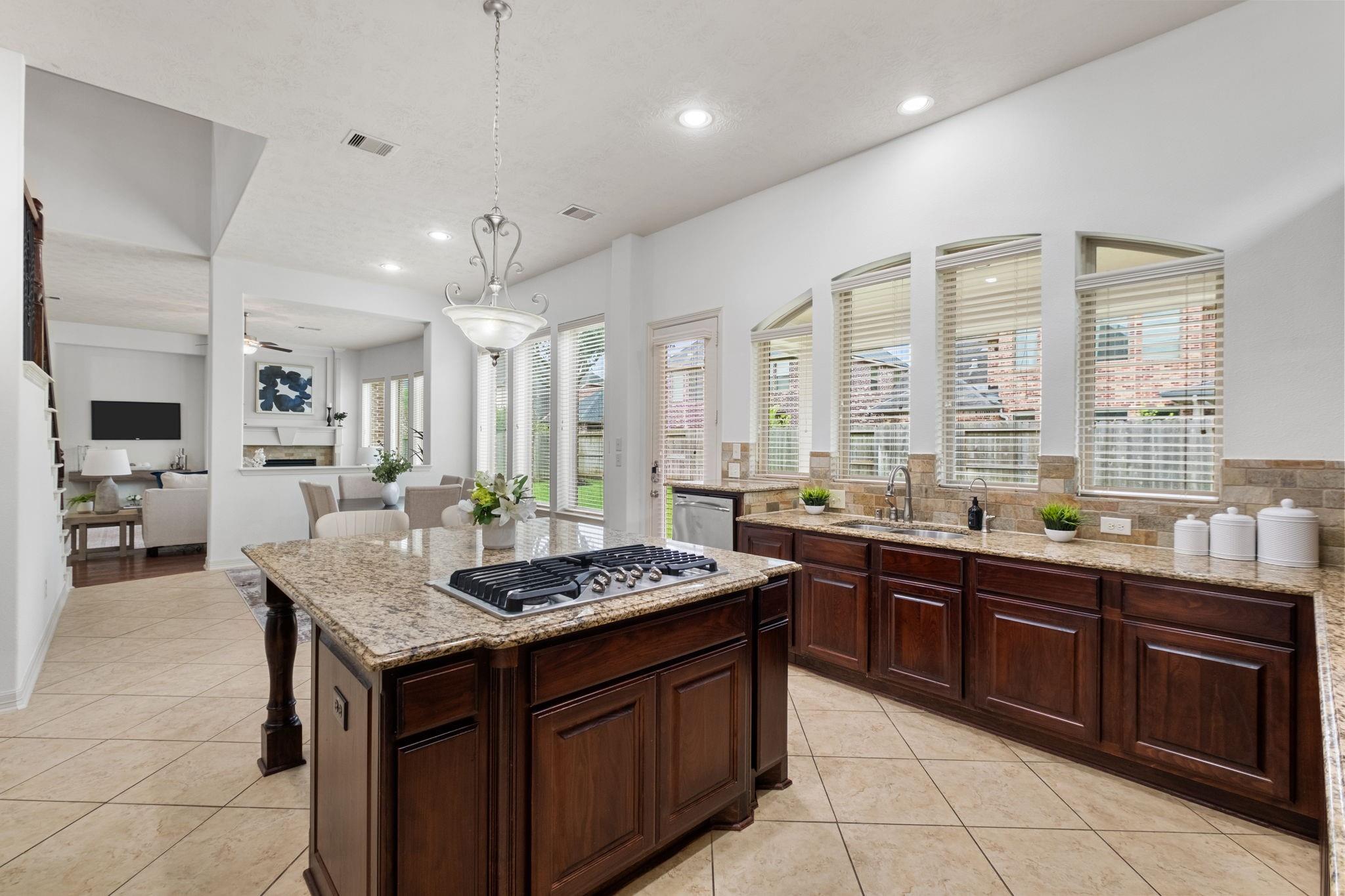 28003 Iberville Glen Drive, Katy Tx 77494 Property Photo 23