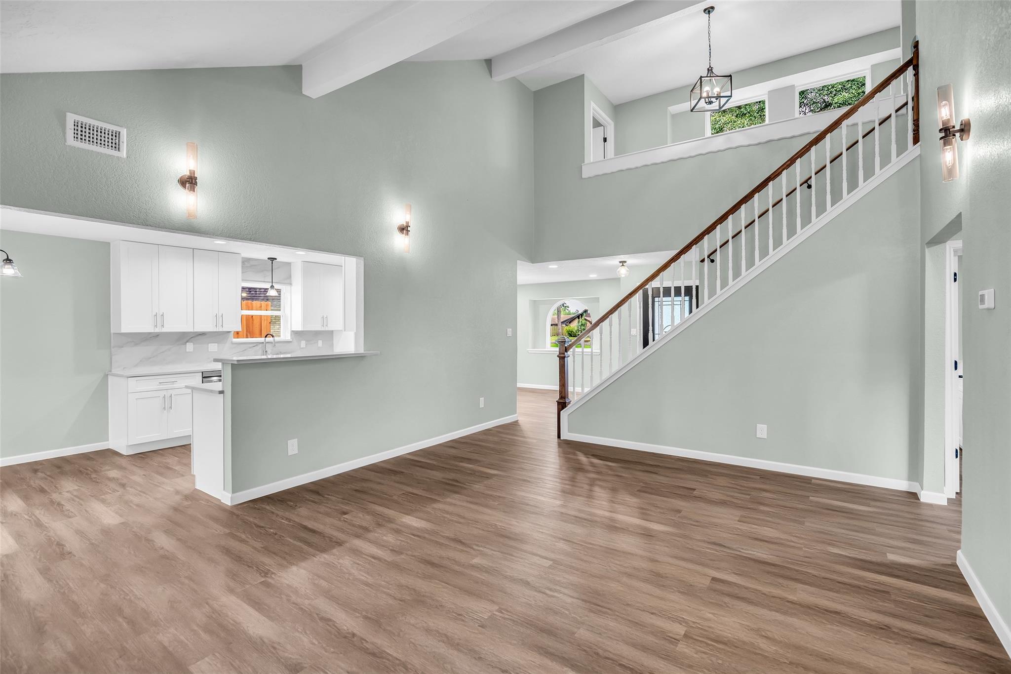 24614 Moorgate Lane Property Photo 18