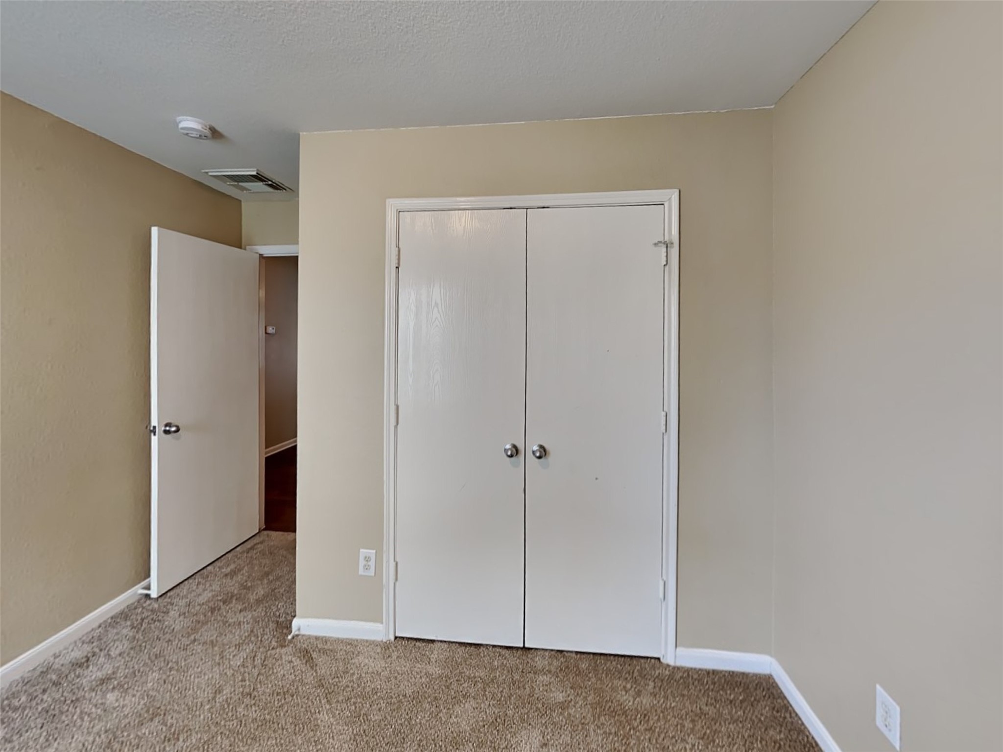 4818 Bentonite Boulevard Property Photo 14