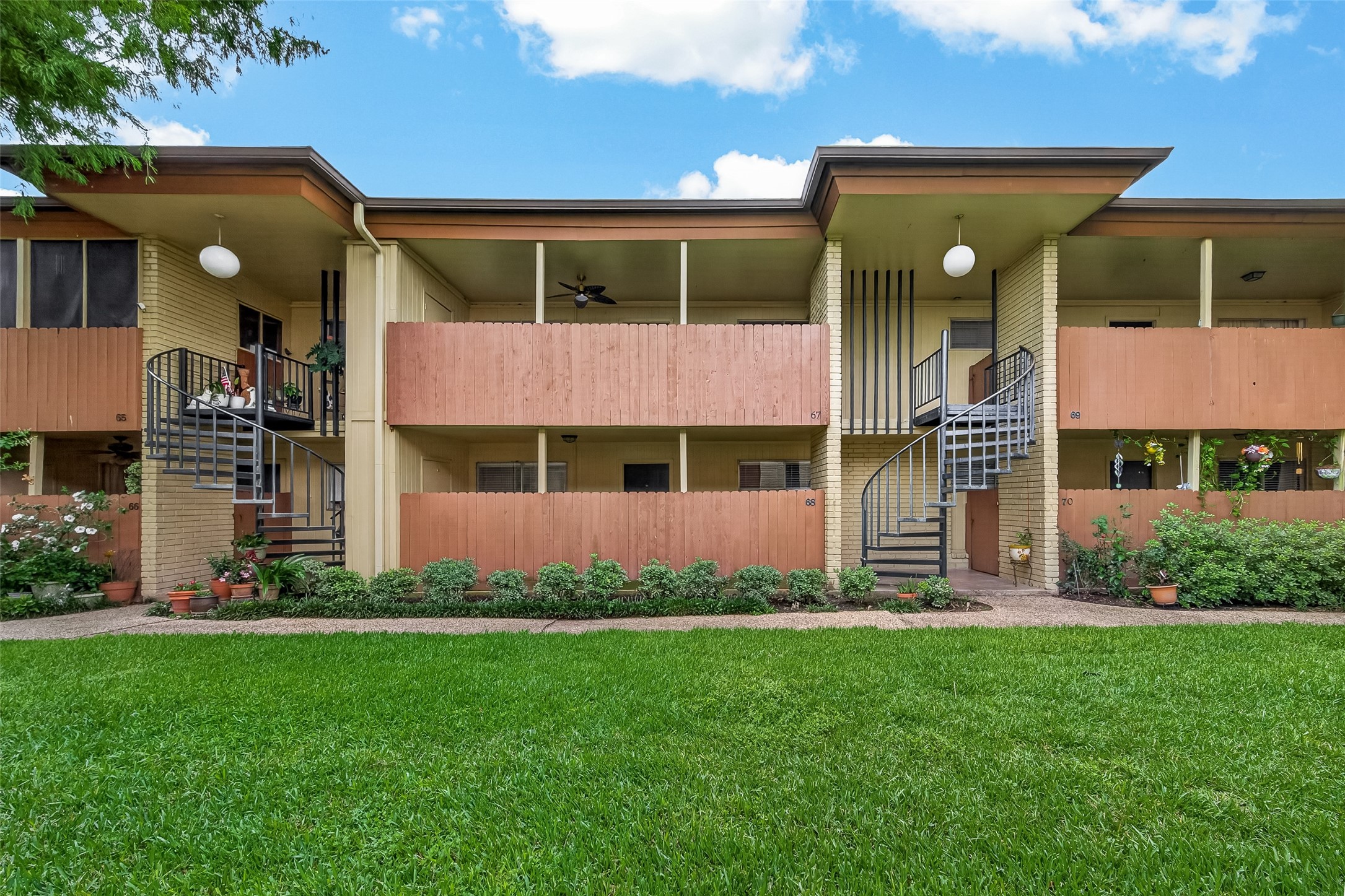 7714 Renwick Drive M67 Property Photo 3