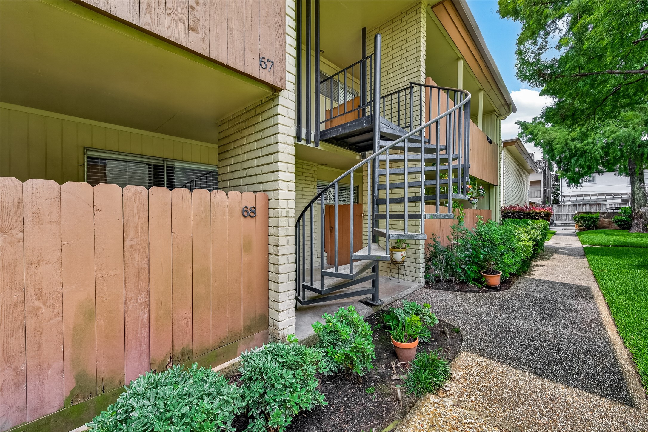 7714 Renwick Drive M67 Property Photo 4