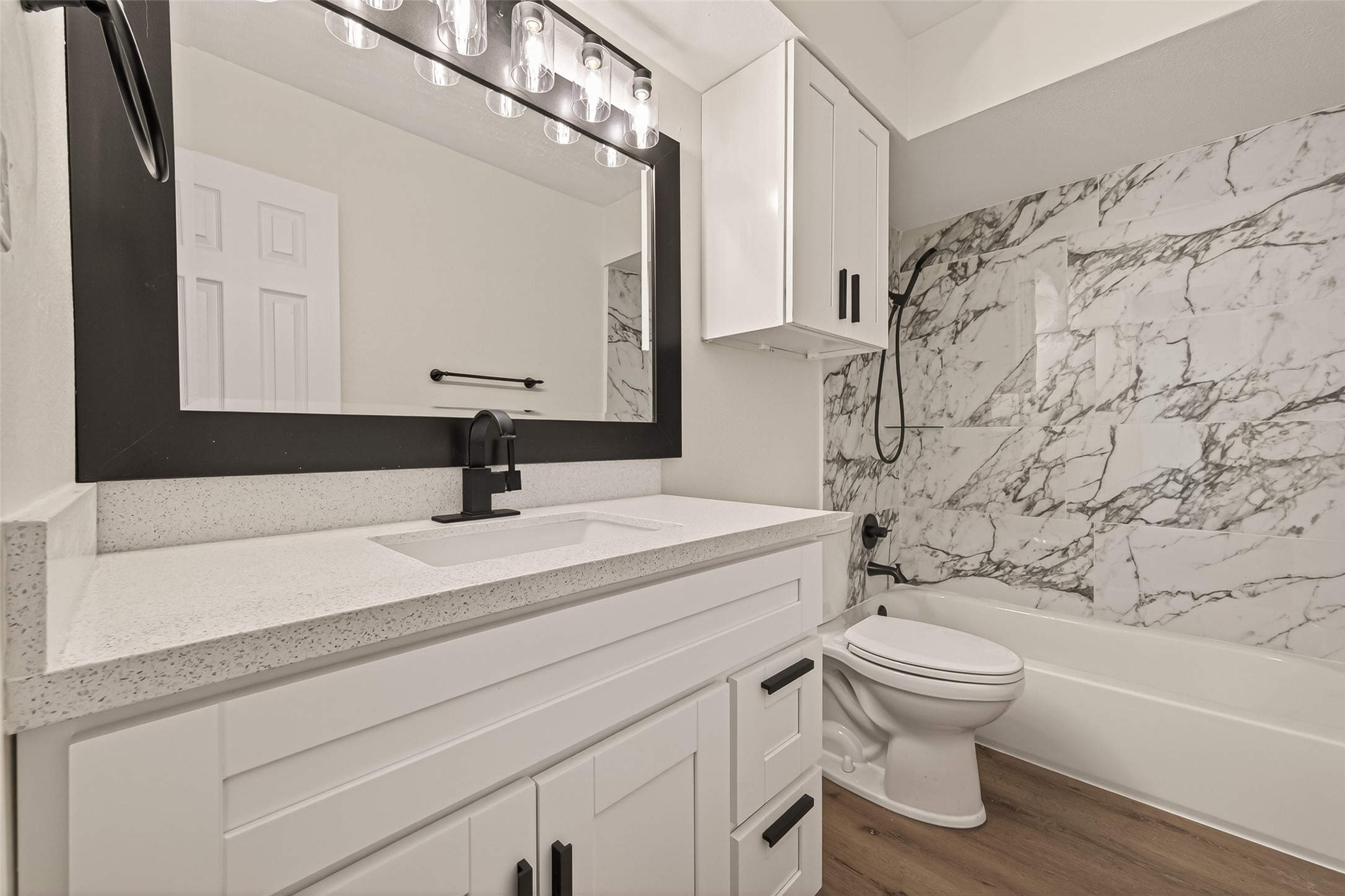7714 Renwick Drive M67 Property Photo 24