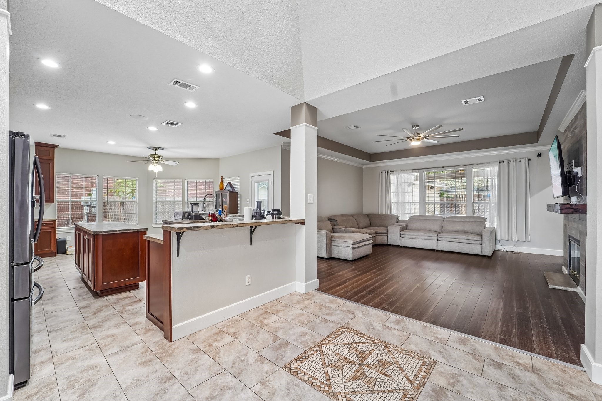 2424 Piney Woods Drive Property Photo 8