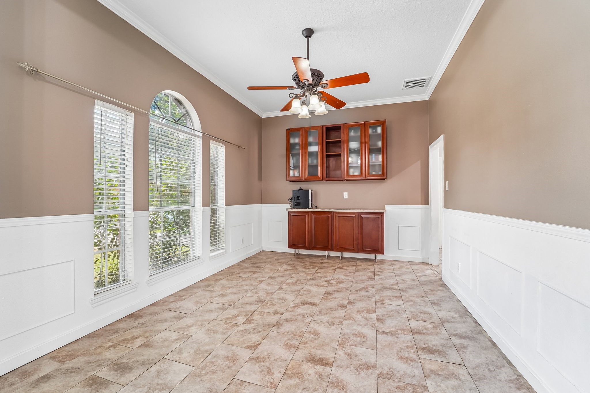 2424 Piney Woods Drive Property Photo 23