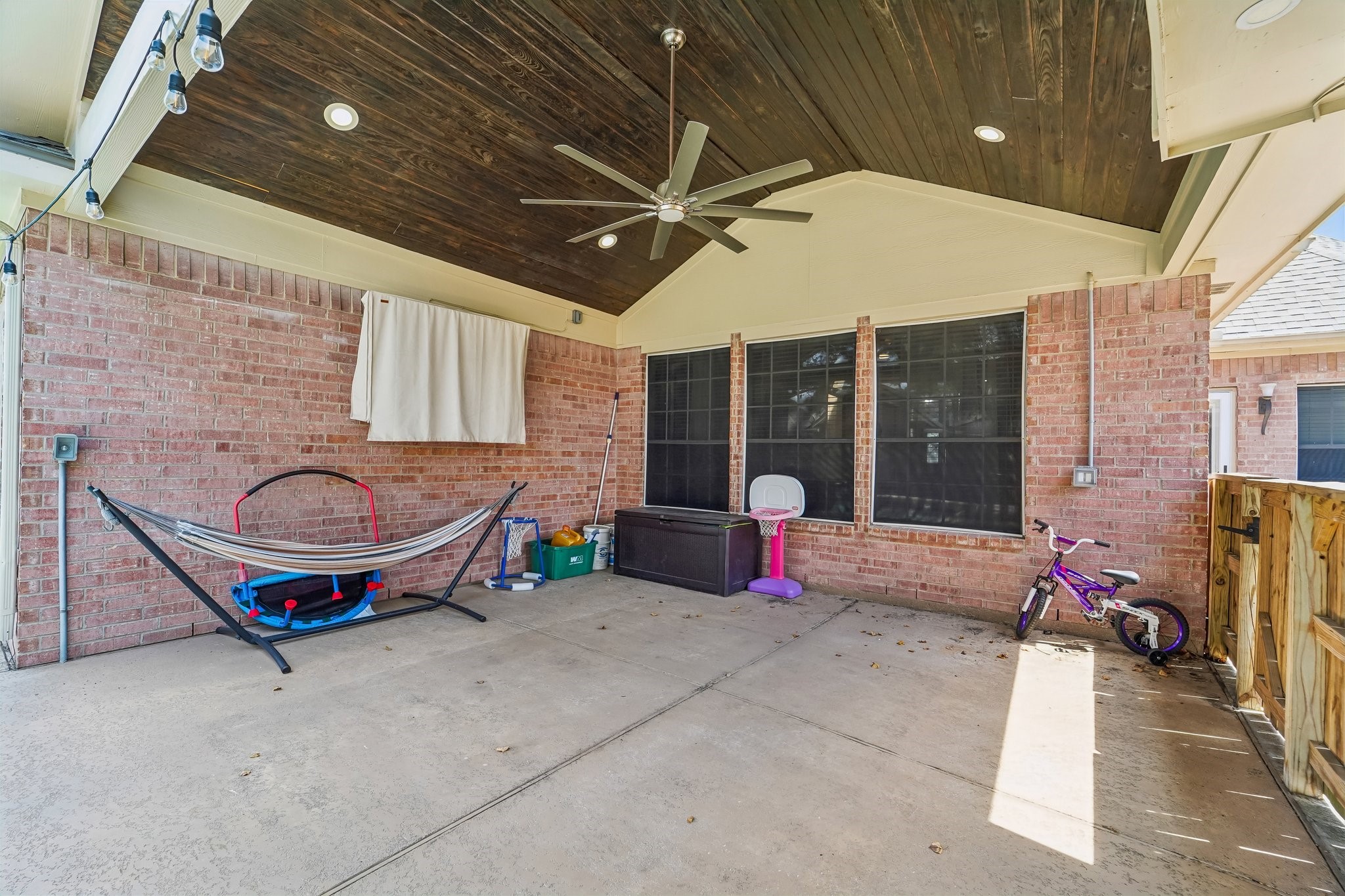 2424 Piney Woods Drive Property Photo 27