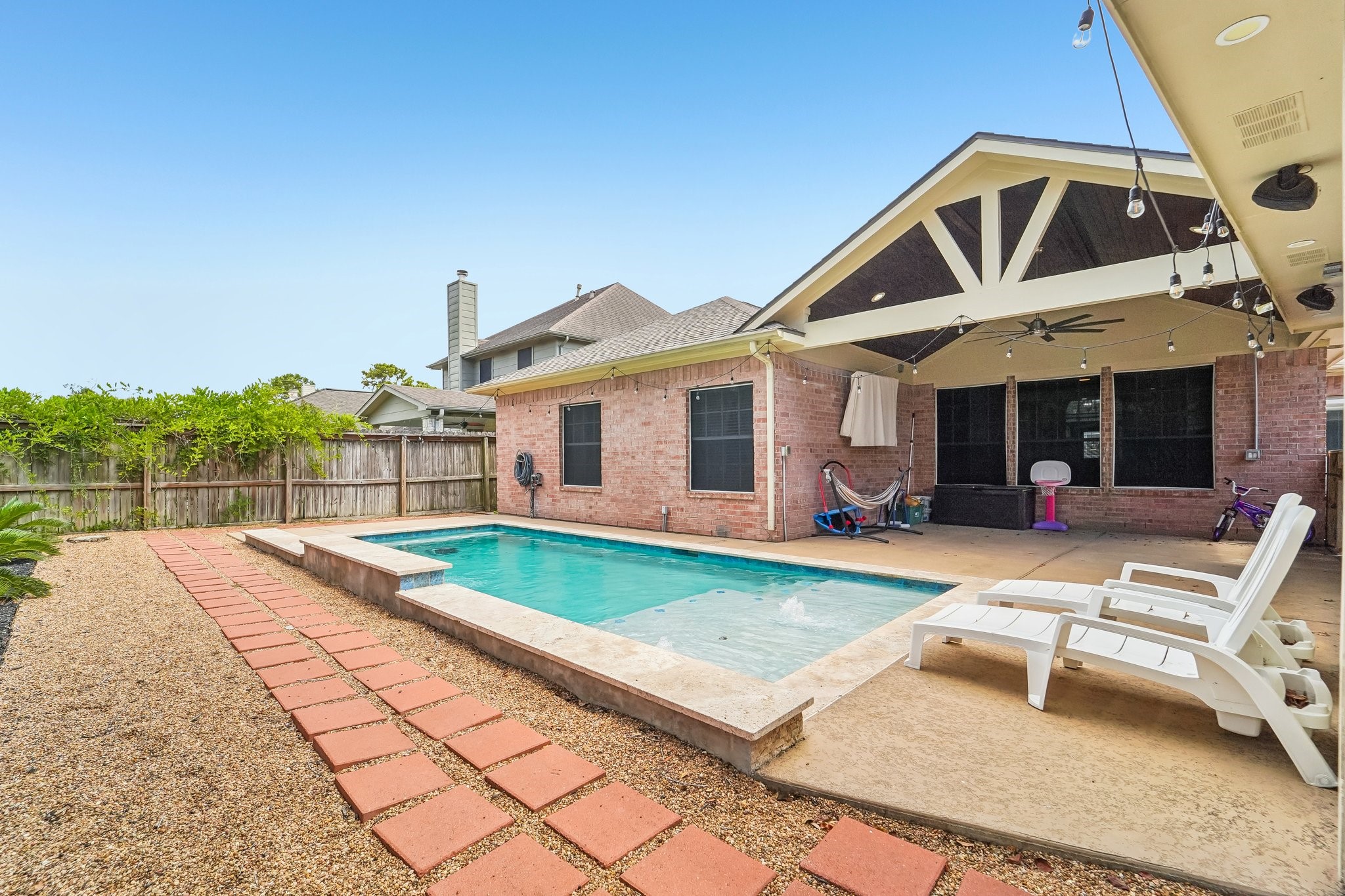2424 Piney Woods Drive Property Photo 33