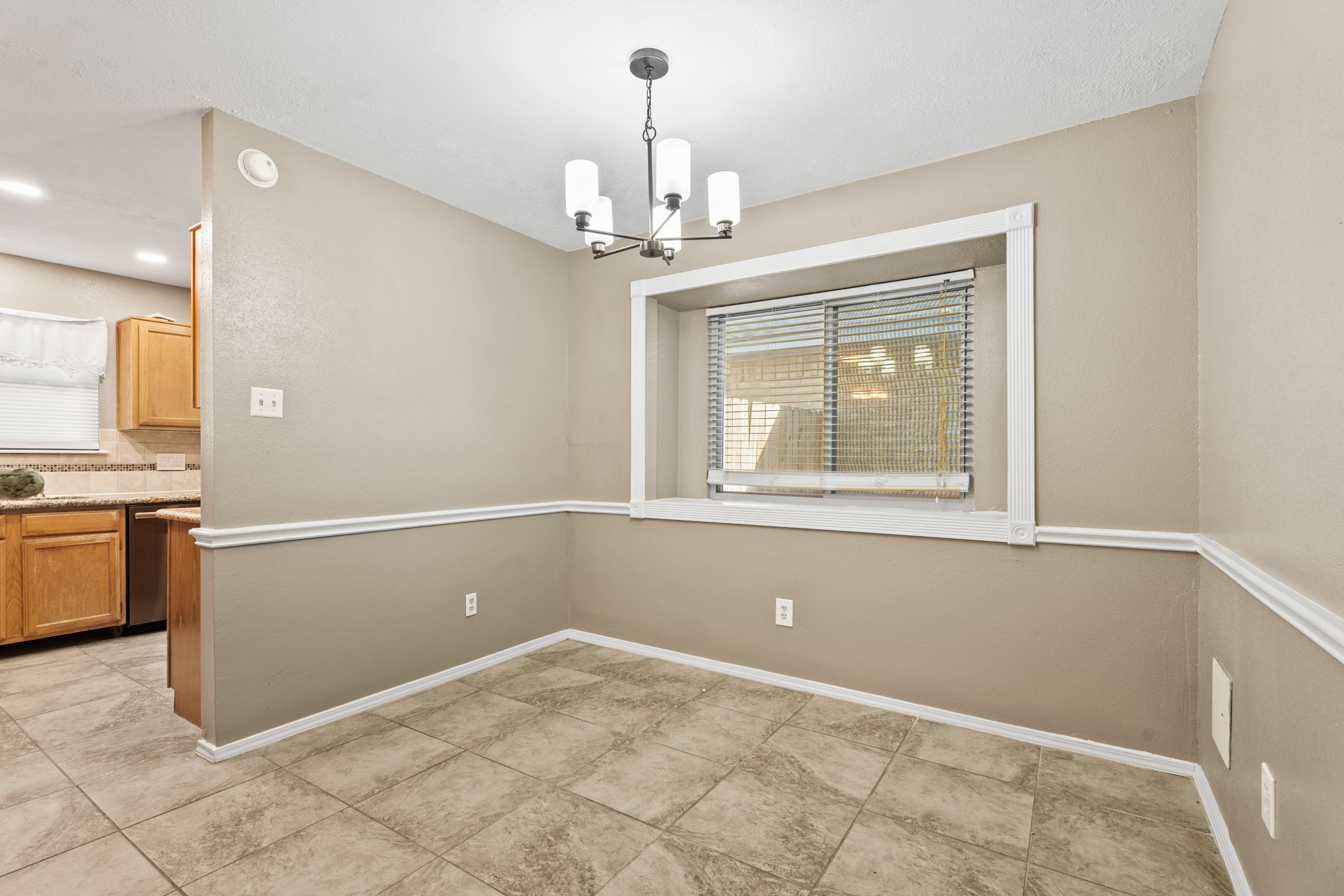 3877 Pecan Circle Property Photo 7