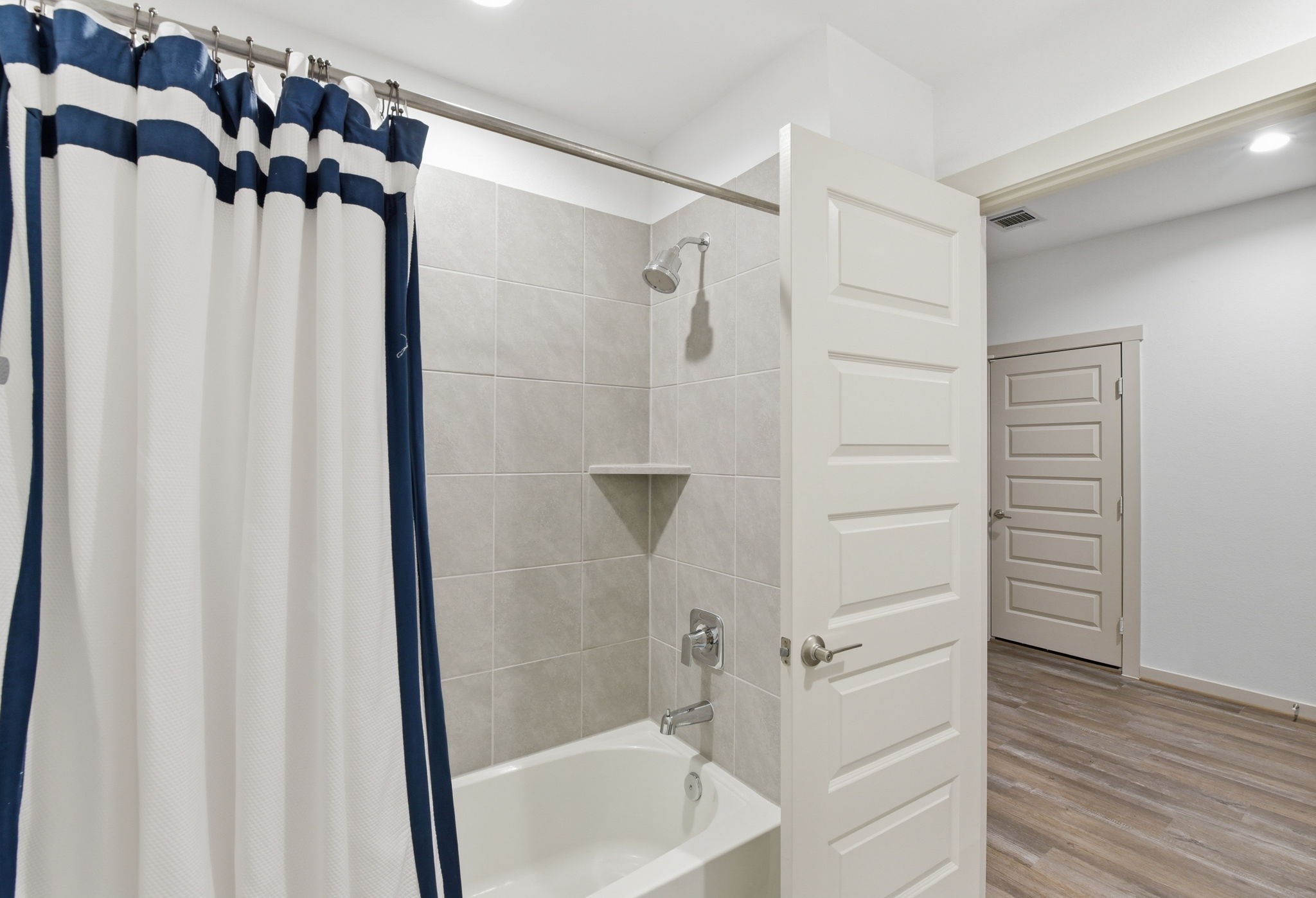 19035 Denstone Cliff Way Property Photo 23
