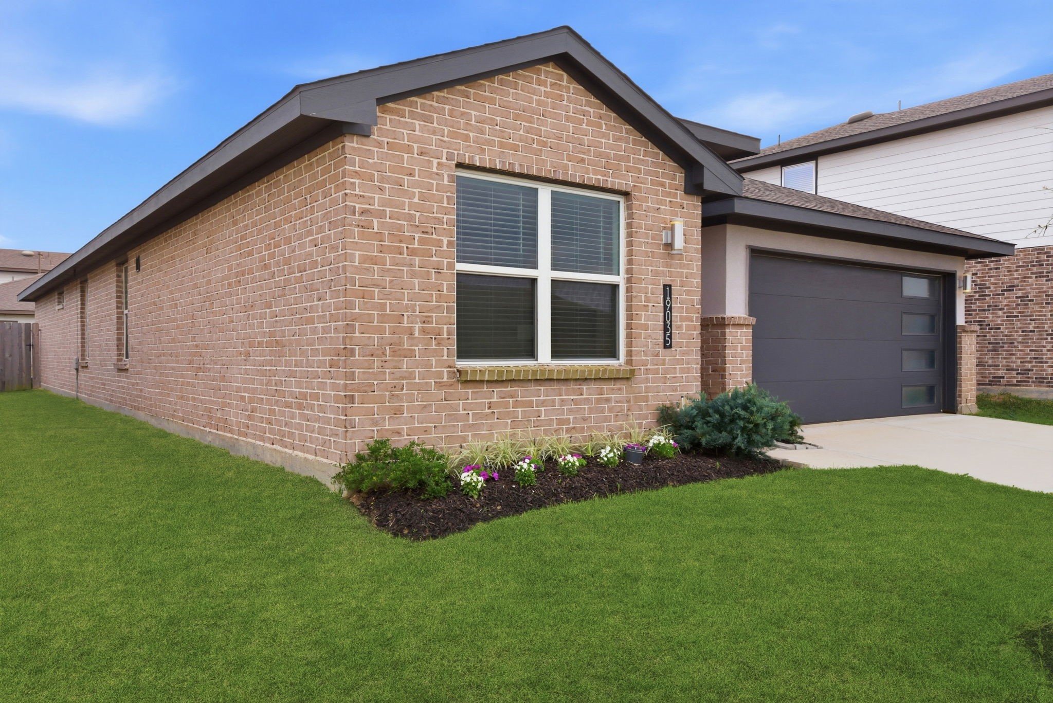 19035 Denstone Cliff Way Property Photo 29