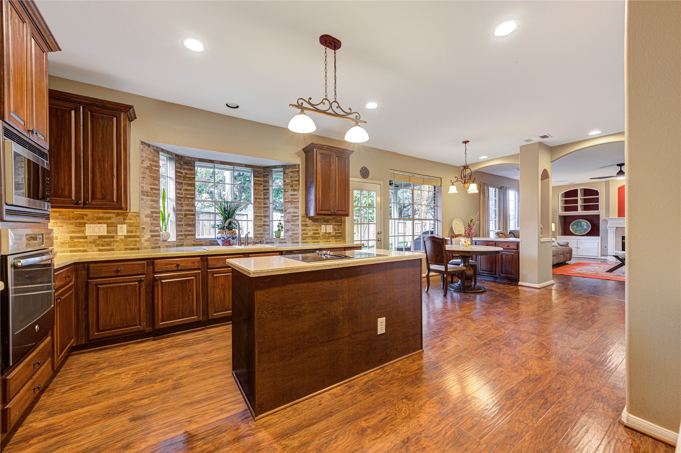 3211 Hickory Grove Lane Property Photo 11