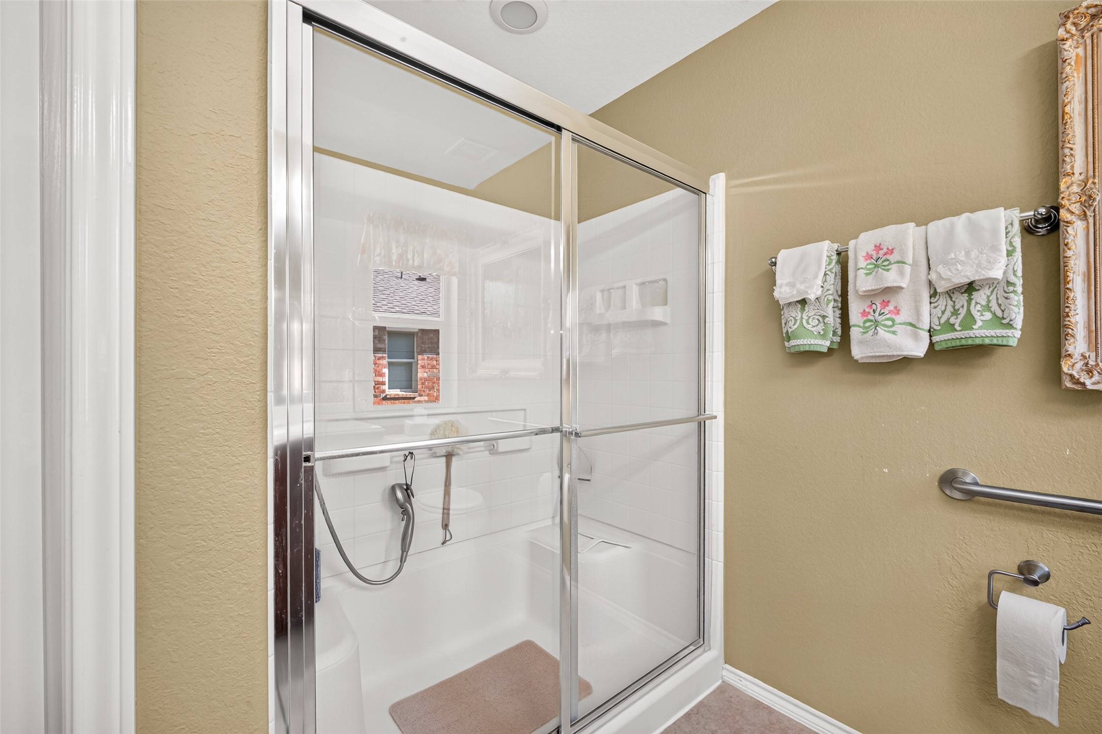 1126 Oleander Way Property Photo 22