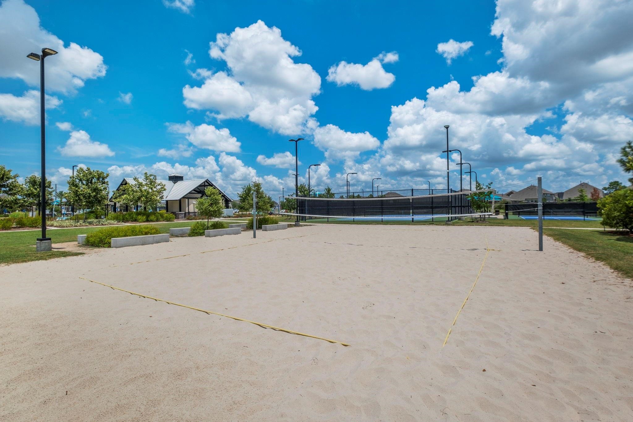 21622 Wave Hollow Drive Property Photo 35