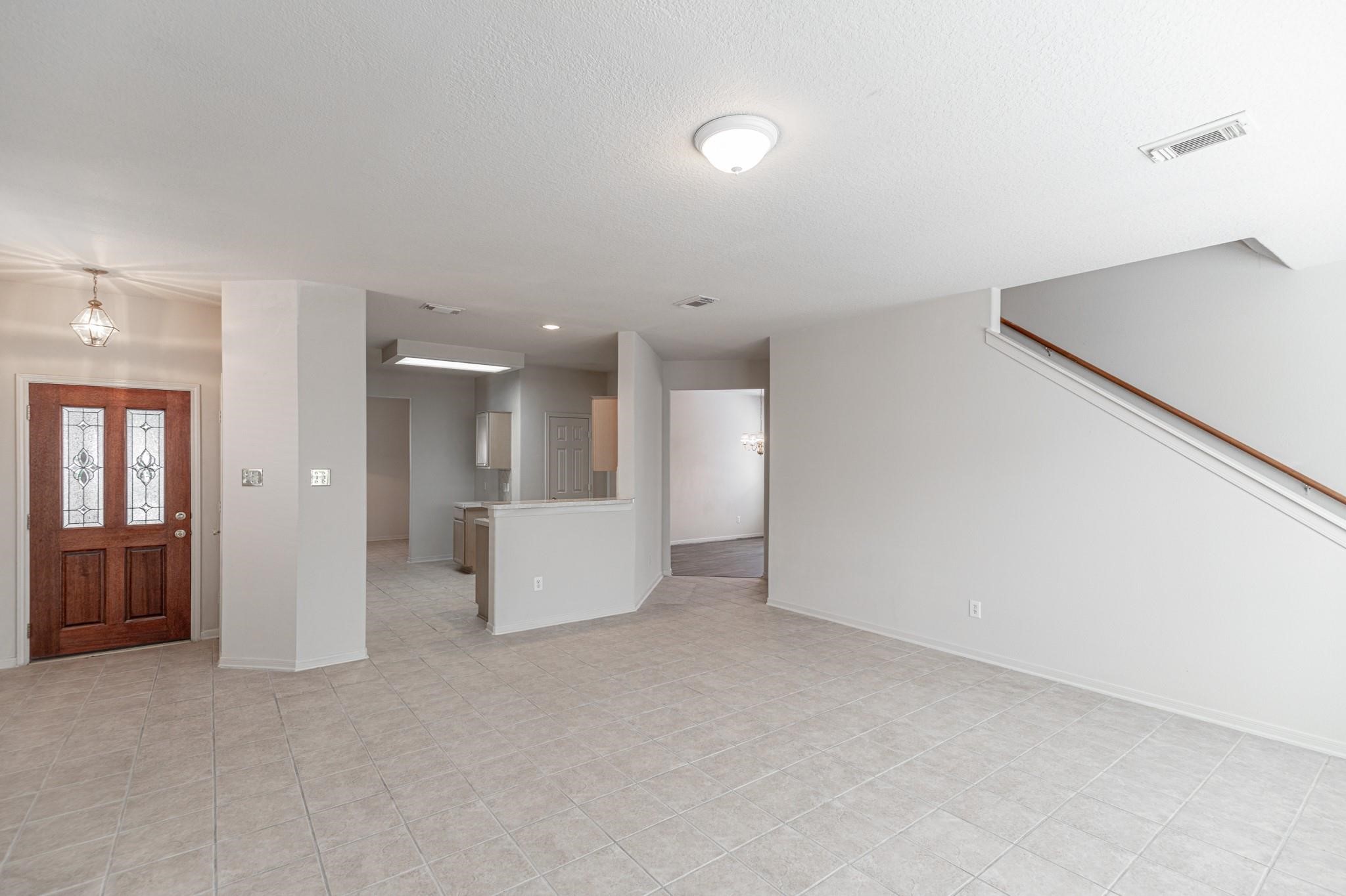 19331 Camellia Knoll Trail Property Photo 3