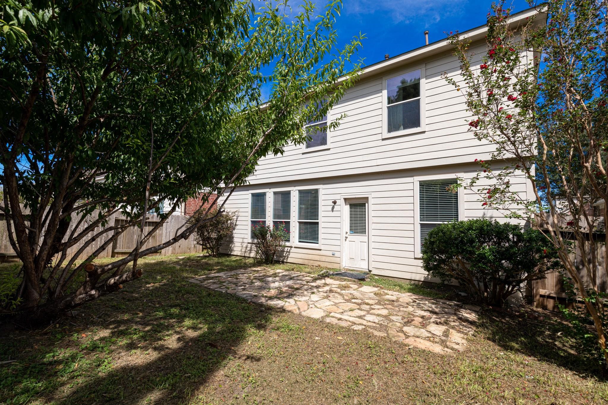 19331 Camellia Knoll Trail Property Photo 16