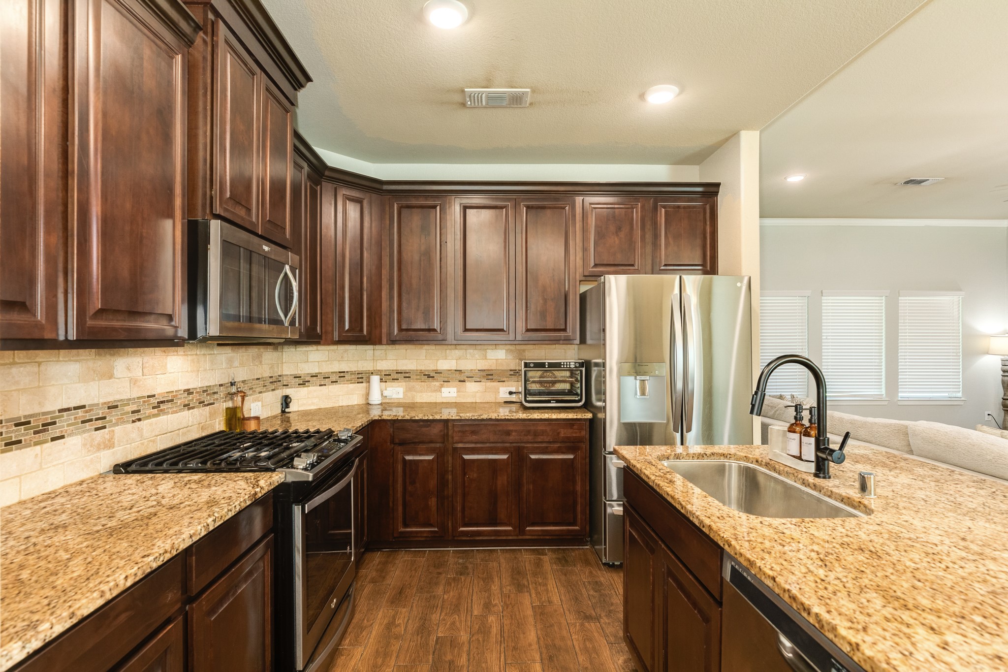 244 Mossy Meadow Drive Property Photo 14