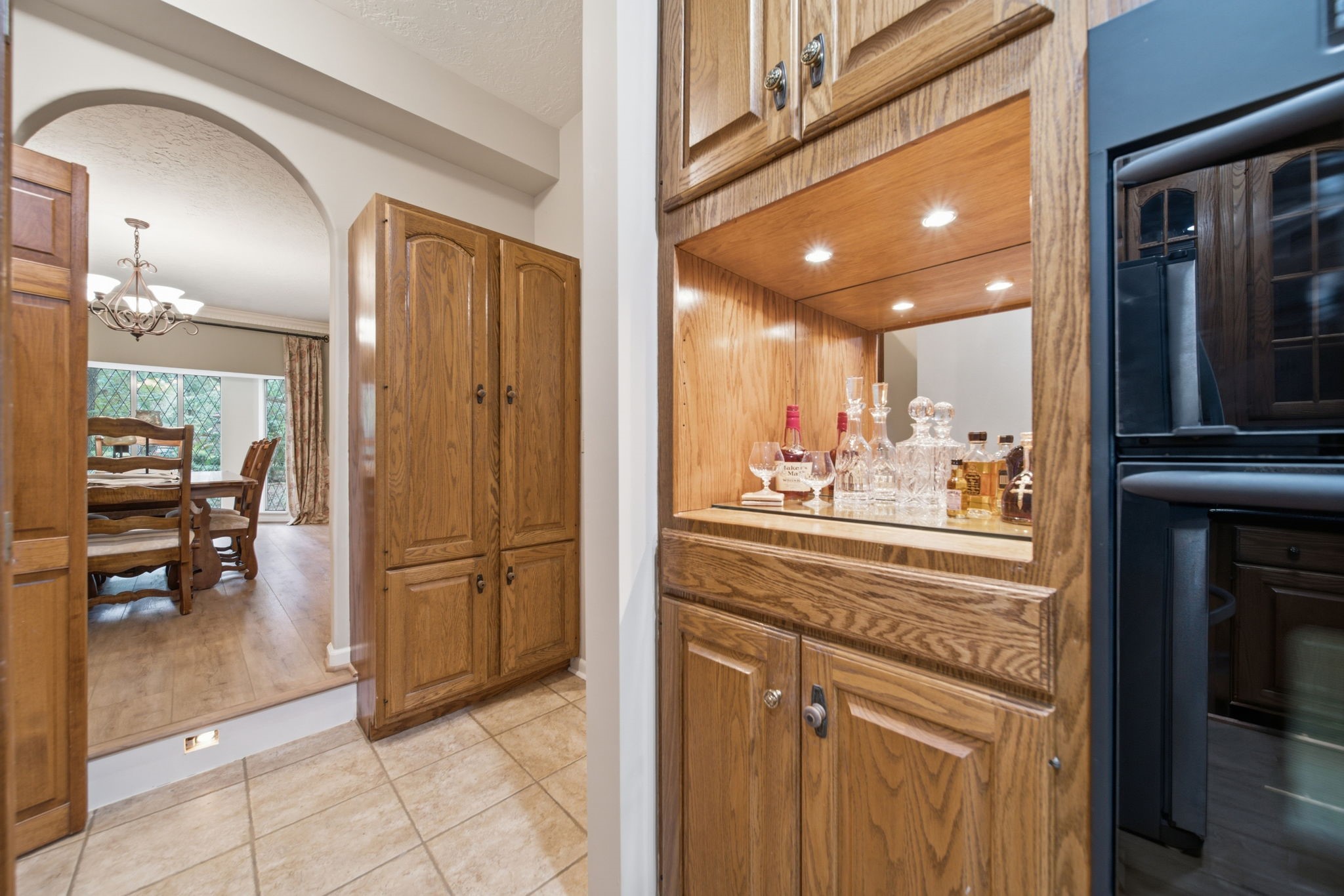 2715 Timberjack Place Property Photo 5