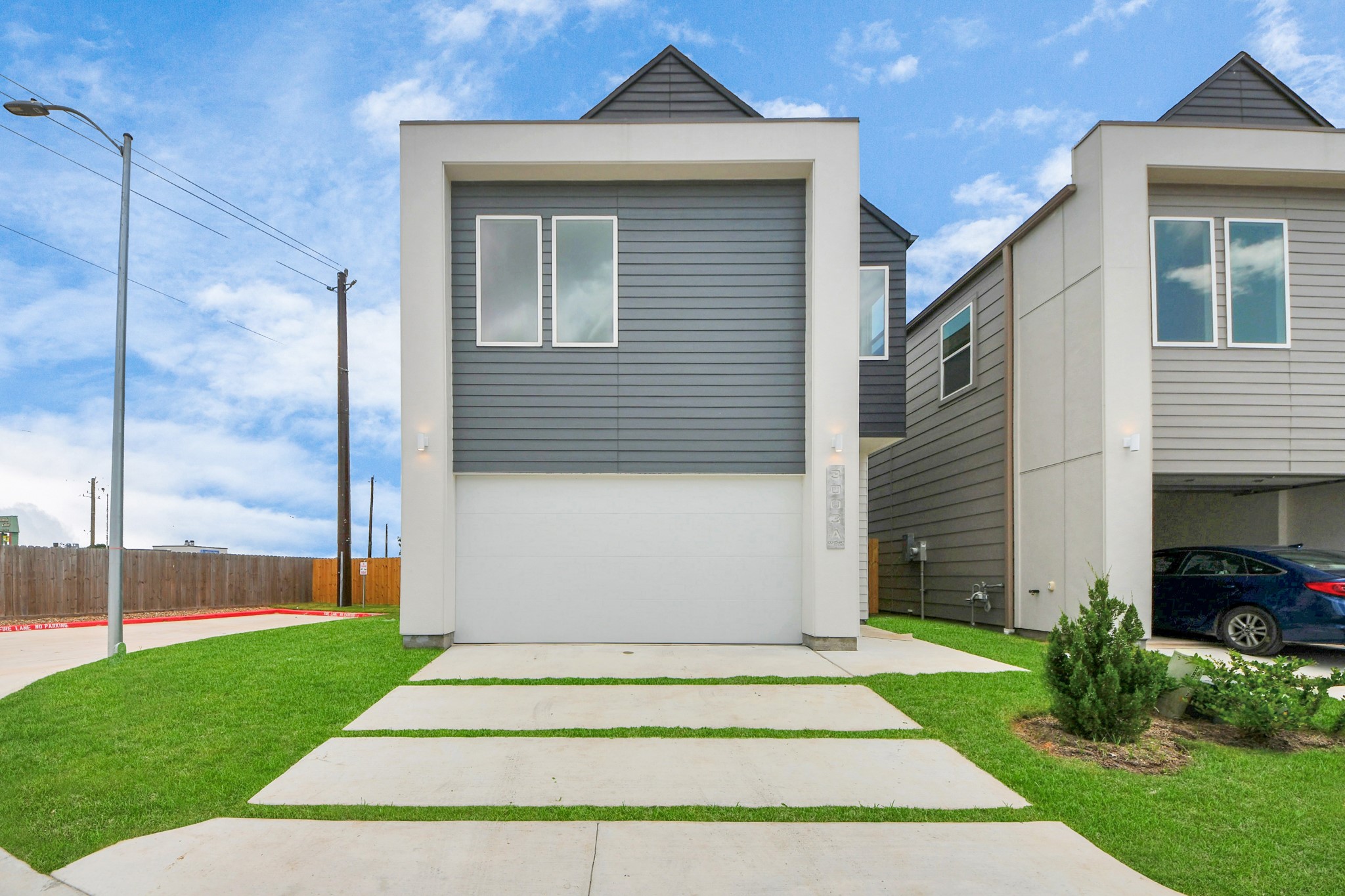 3003a Ventas Drive Property Photo 1