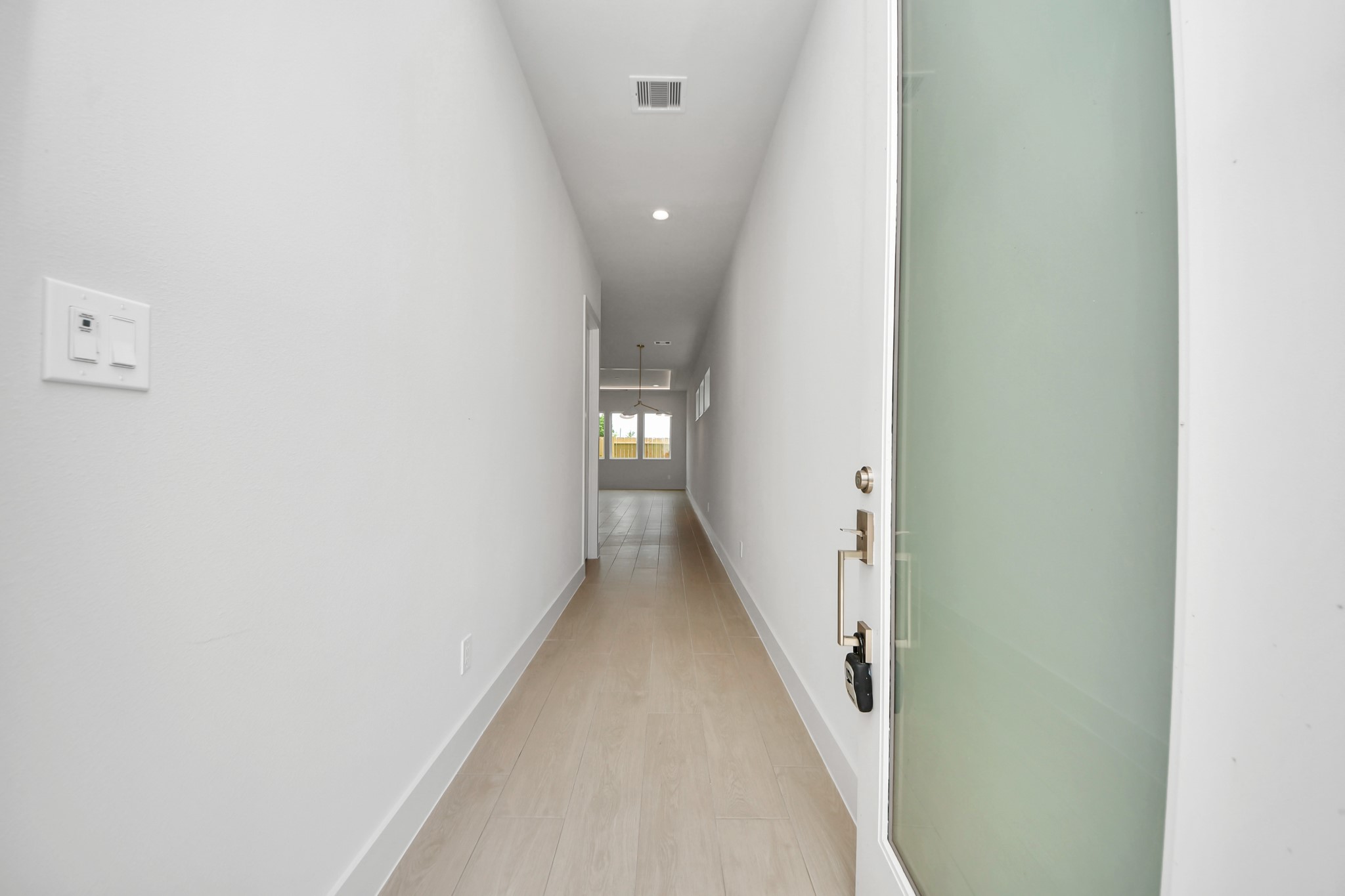 3003a Ventas Drive Property Photo 2
