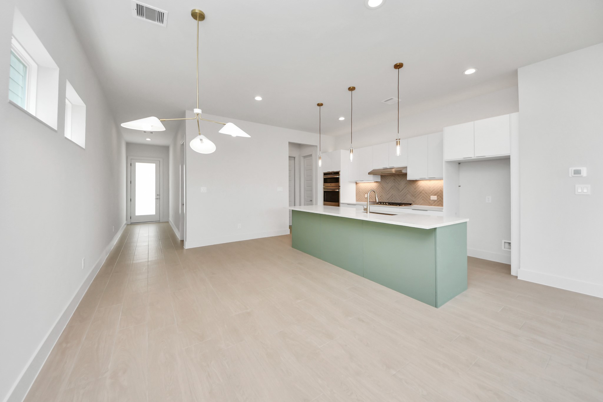 3003a Ventas Drive Property Photo 6