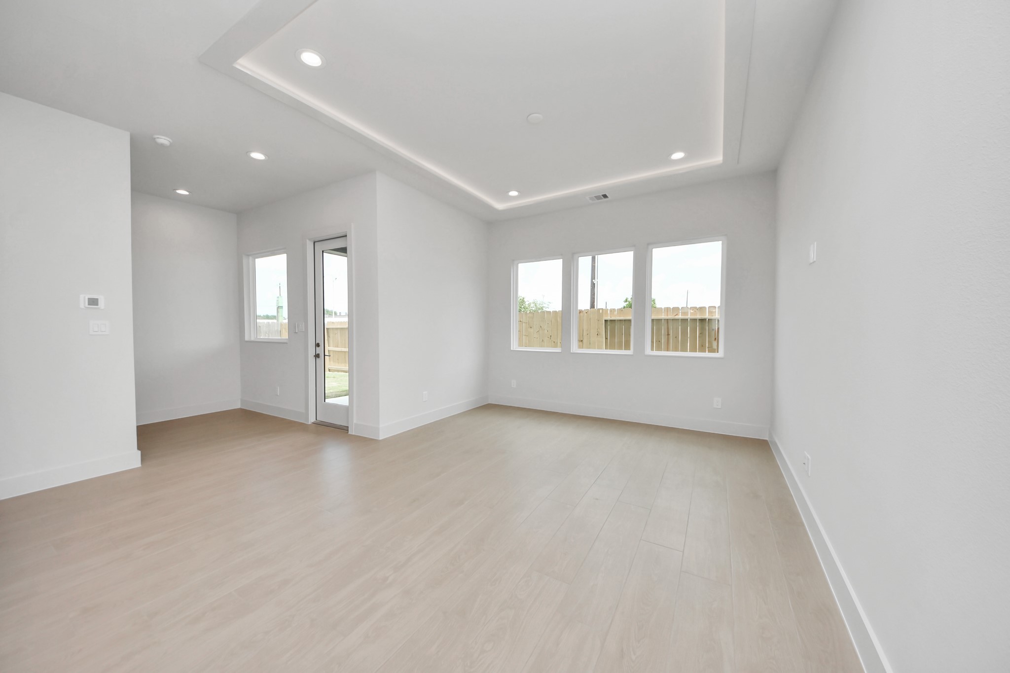 3003a Ventas Drive Property Photo 11