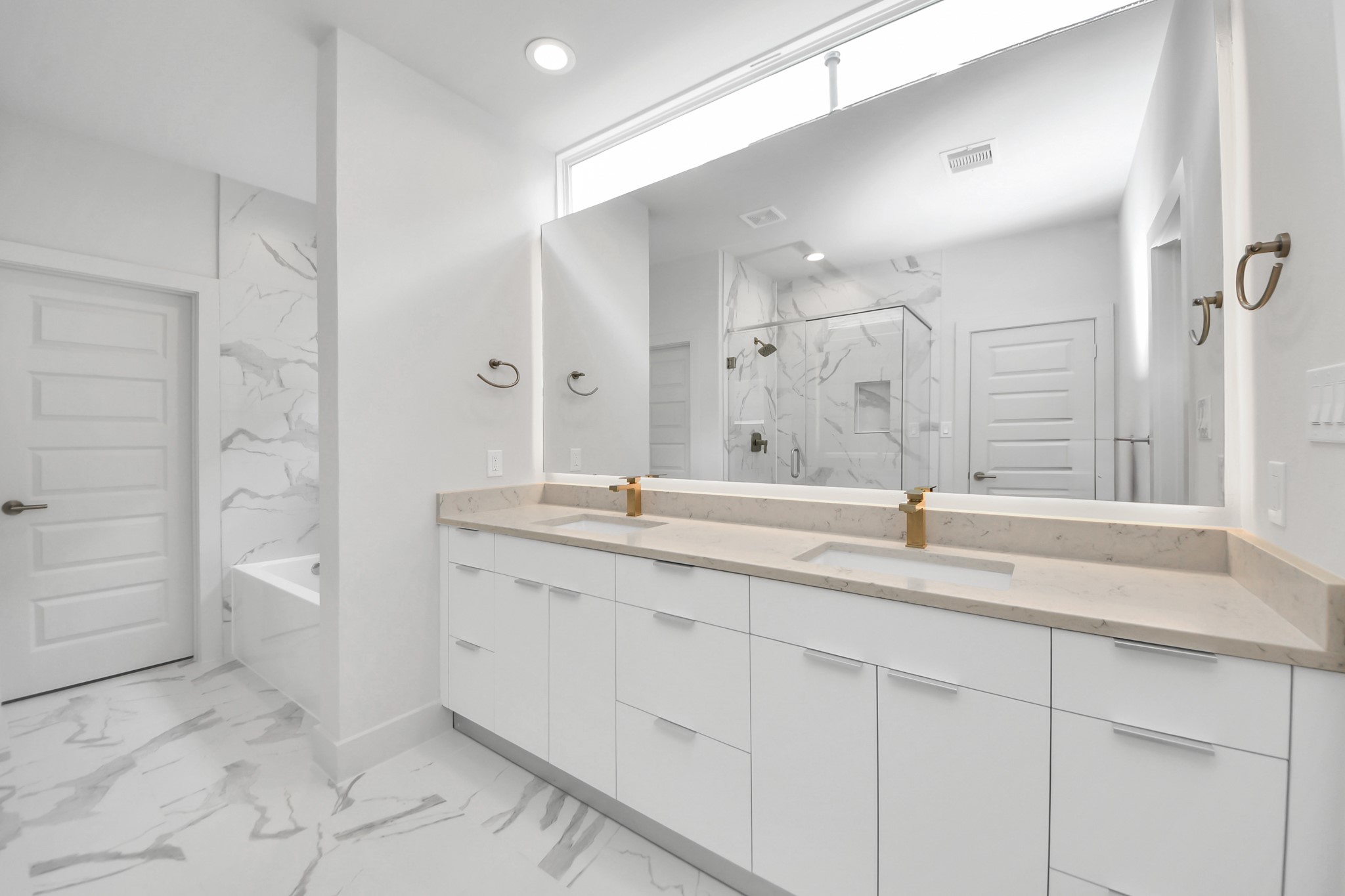 3003a Ventas Drive Property Photo 17