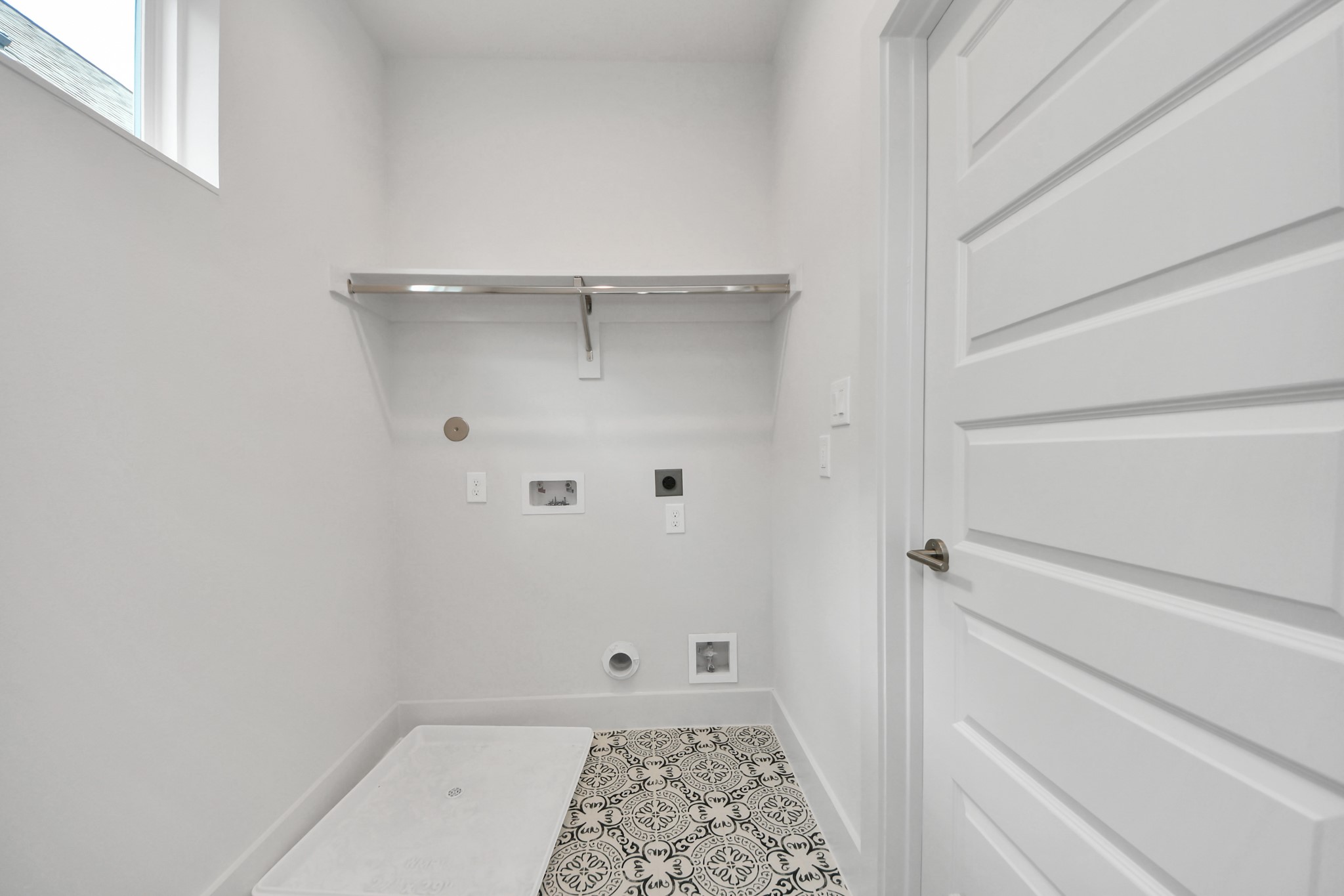 3003a Ventas Drive Property Photo 34