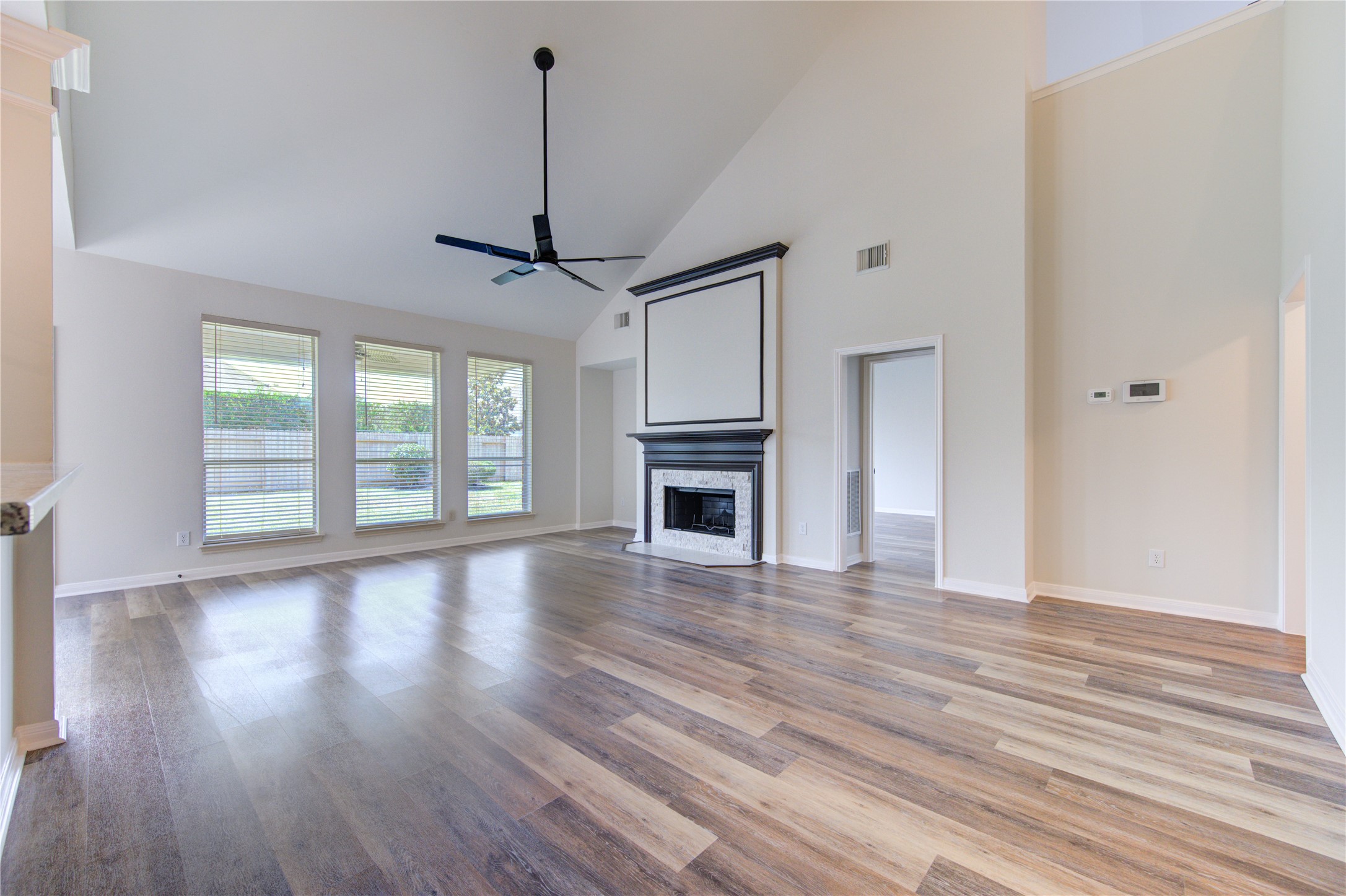 20911 Golden Sycamore Trail Property Photo 11