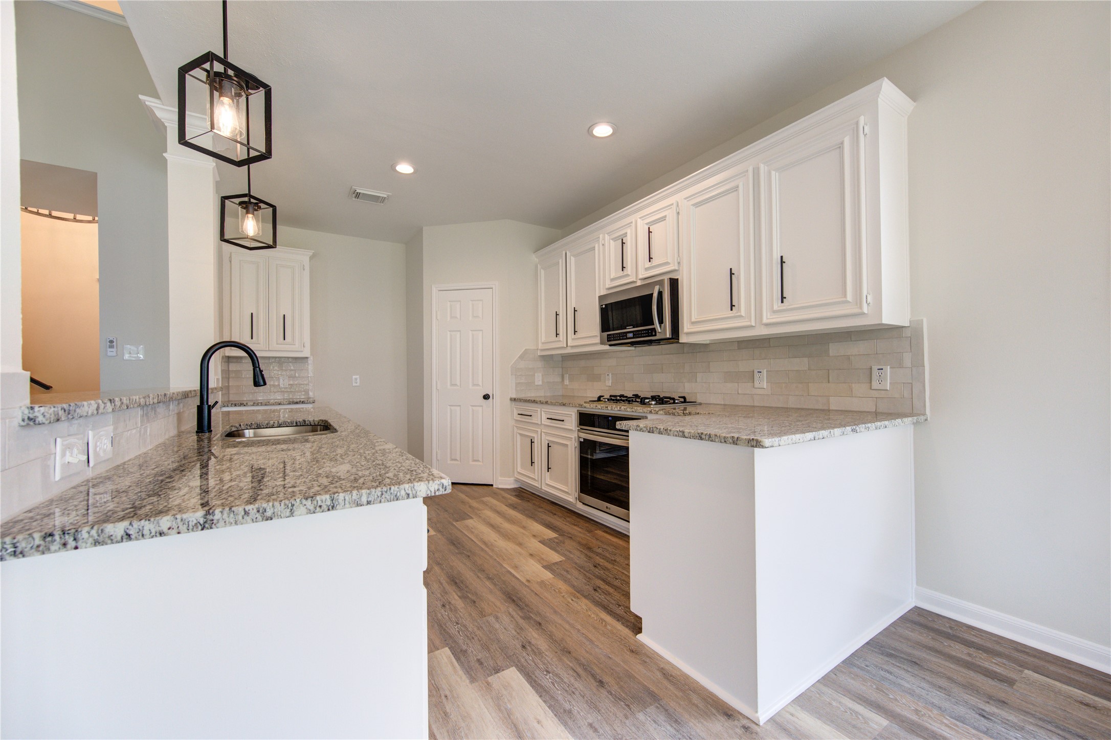 20911 Golden Sycamore Trail Property Photo 18
