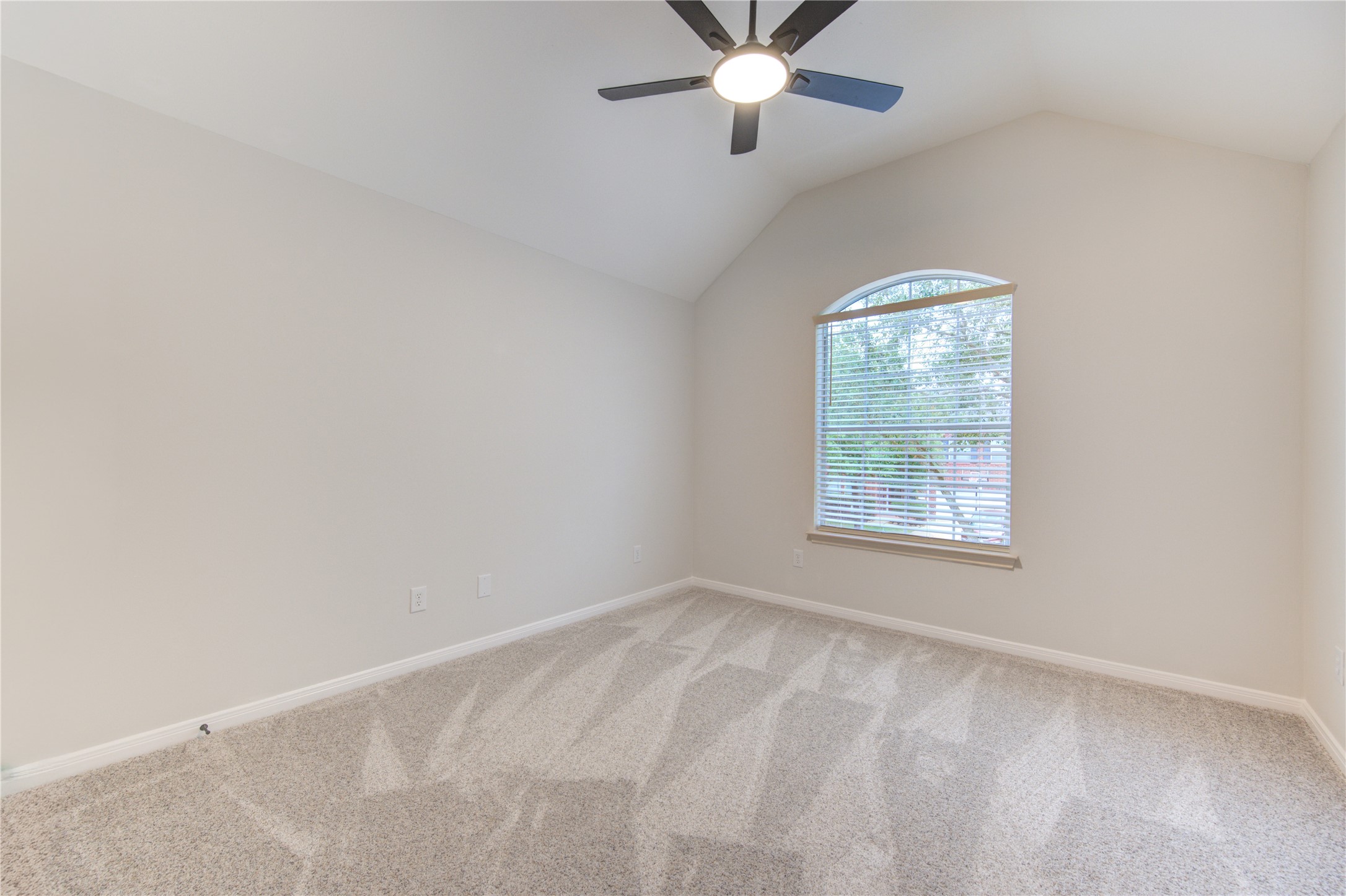 20911 Golden Sycamore Trail Property Photo 35
